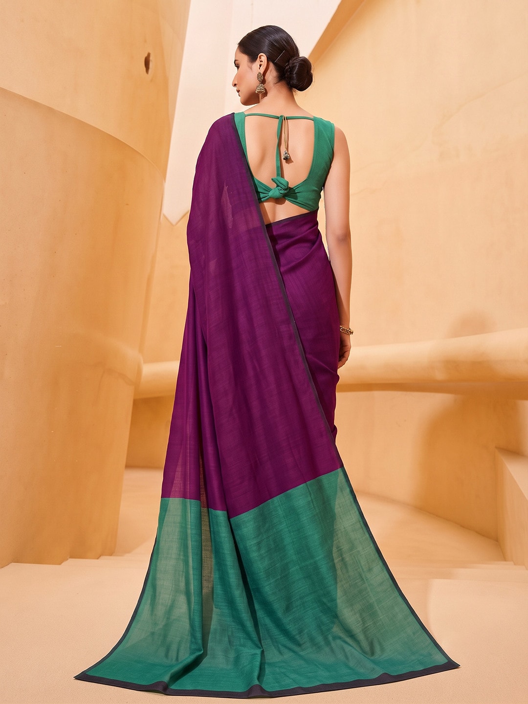 Peachmode Wine Two Tone Mul Cotton Saree With Contrast Pallu - Image 2