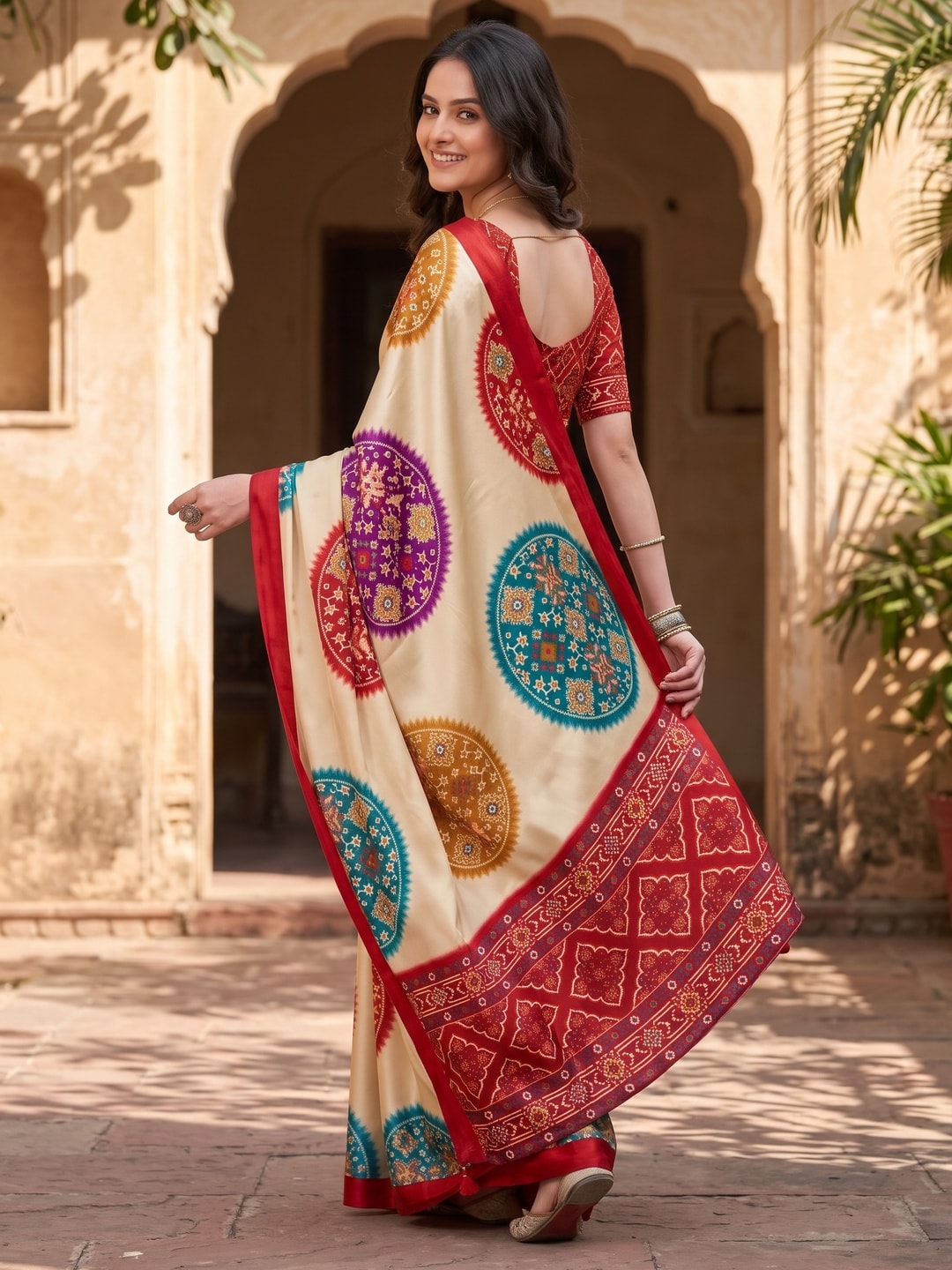 Peachmode Red Patola Print Chinon Saree - Image 2