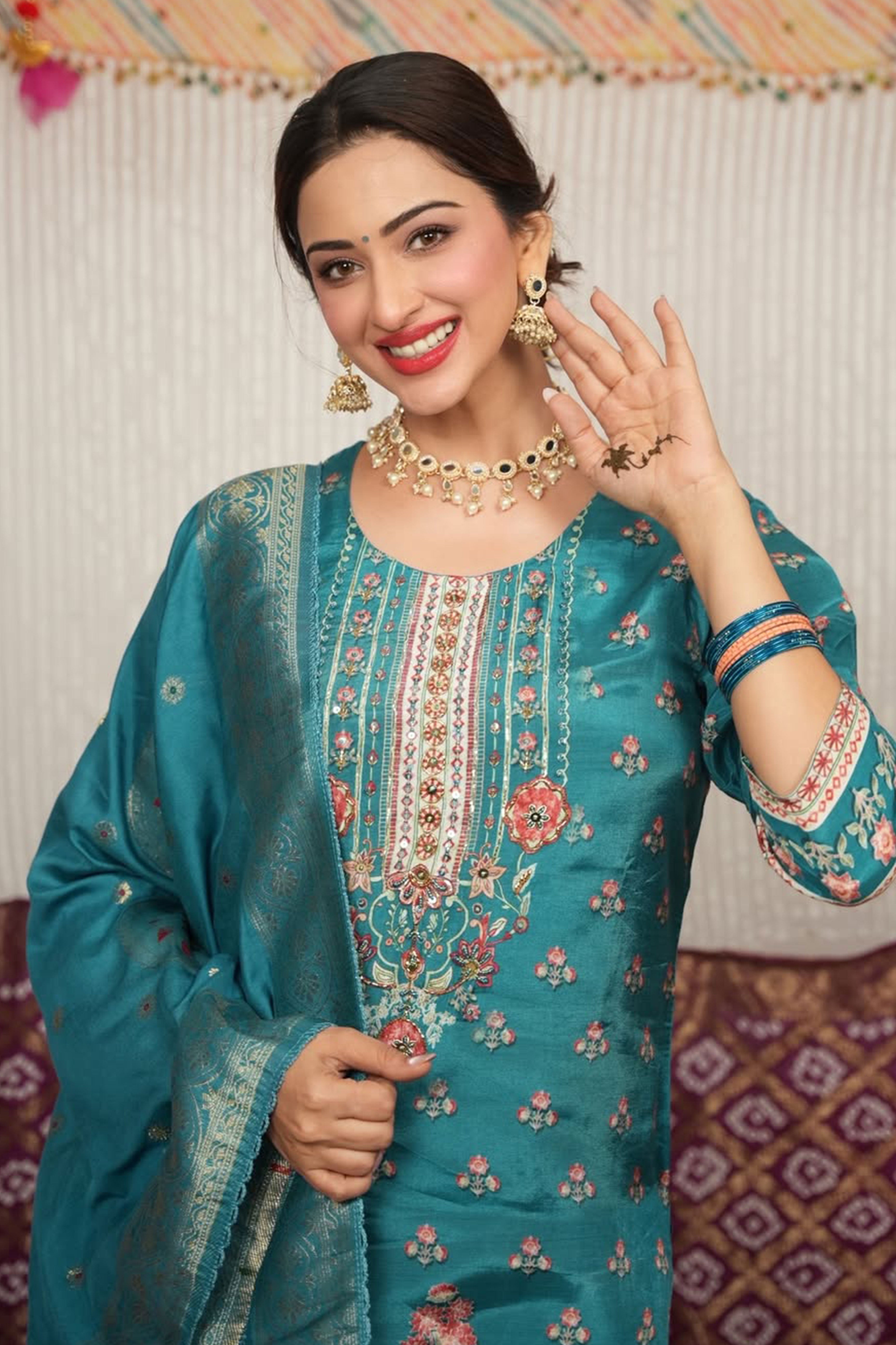 Beautiful Turquoise Floral Printed Straight Suit Designed in Lightweight Pure Muslin