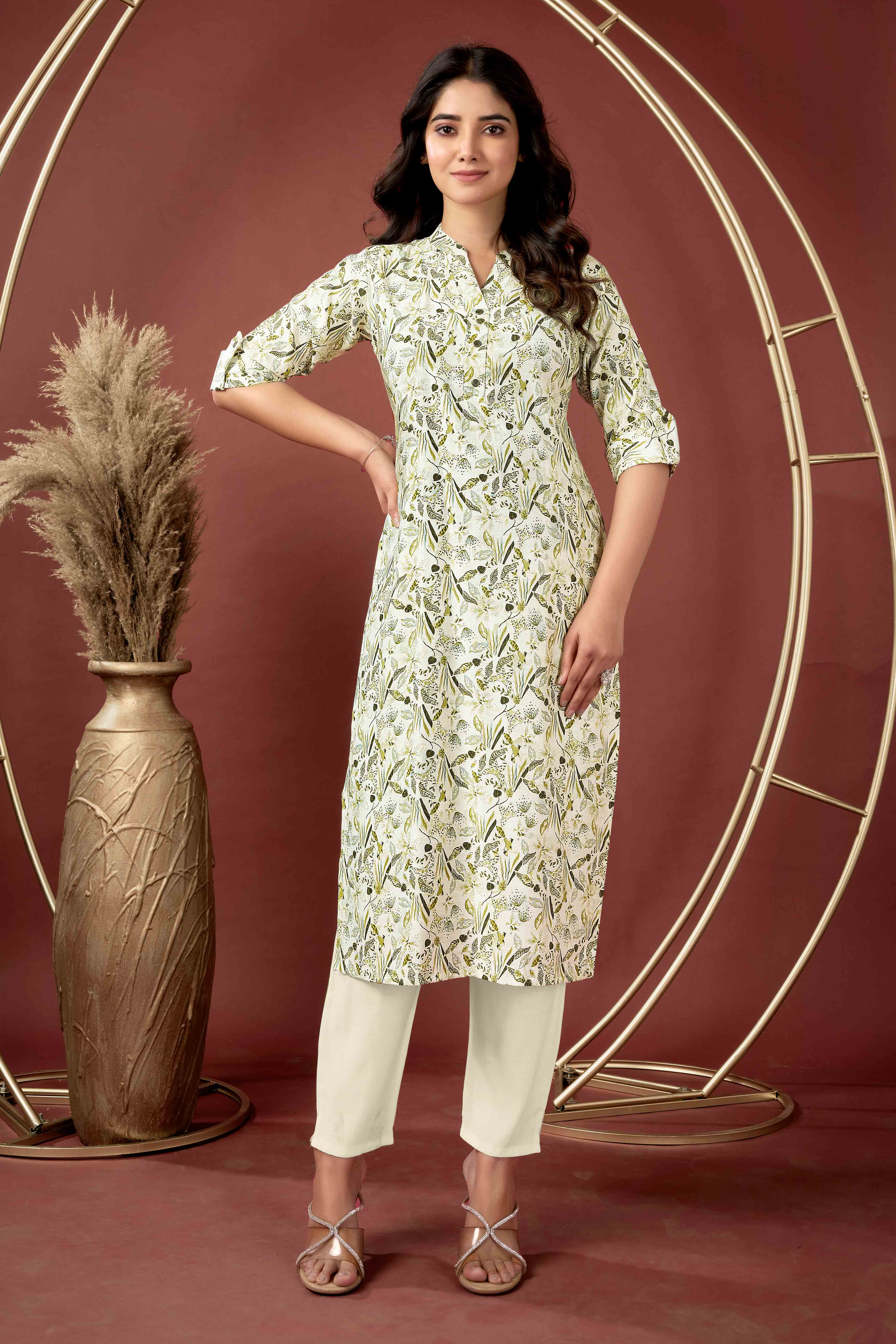 Off White & Green Floral Printed Pure Cotton Slub Straight Kurti
