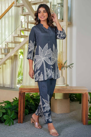 Dazzling Black Muslin Co-Ord Set With Elegant Floral Print