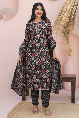 Black Floral Printed Salwar Suit in Breathable Pure Cotton for Effortless Style