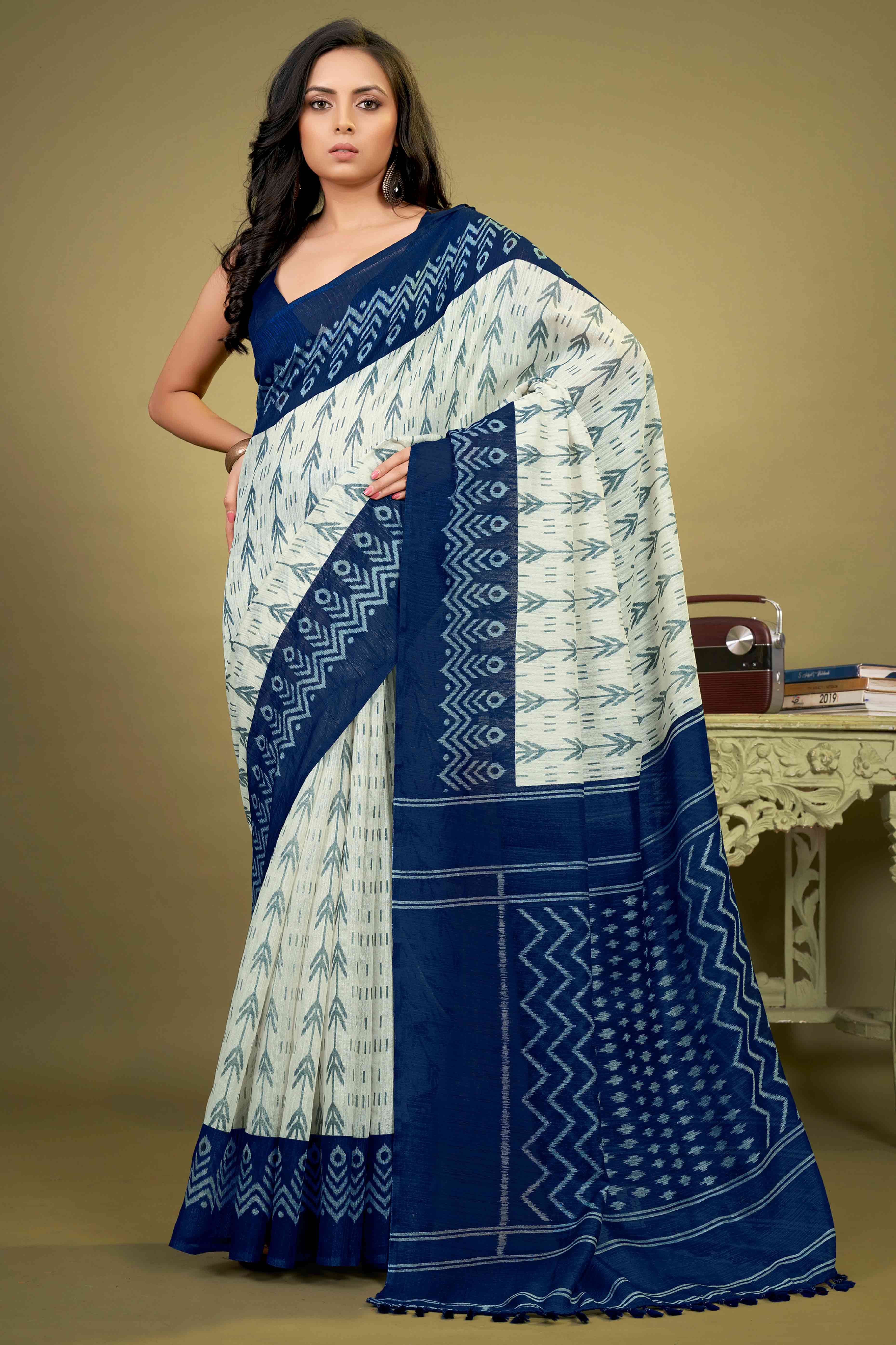Blue Ikkat Printed Cotton Slub Saree