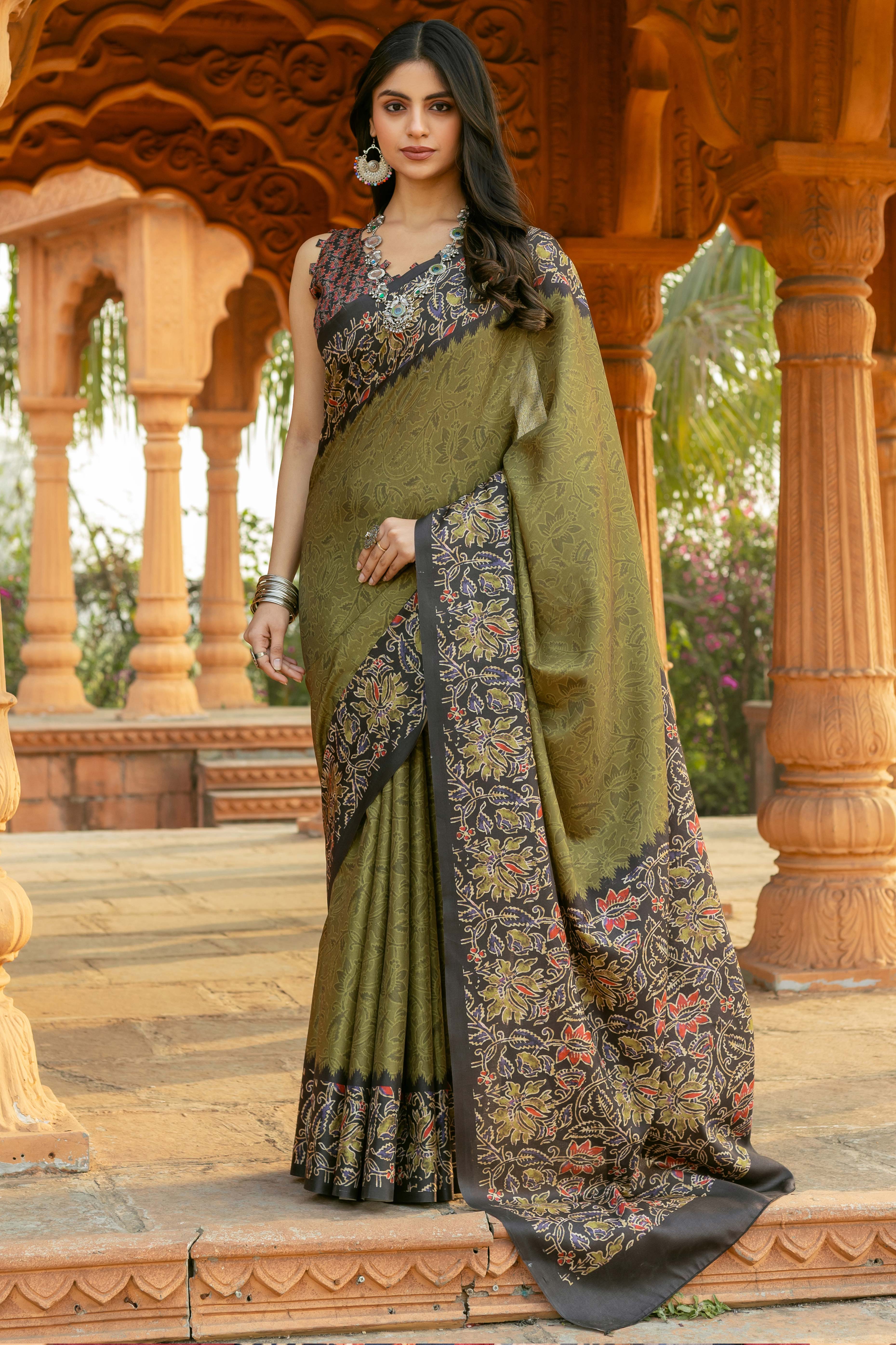 Graceful Mehendi Green Floral Printed Manipuri Cotton Silk Saree Showcasing Timeless Elegance