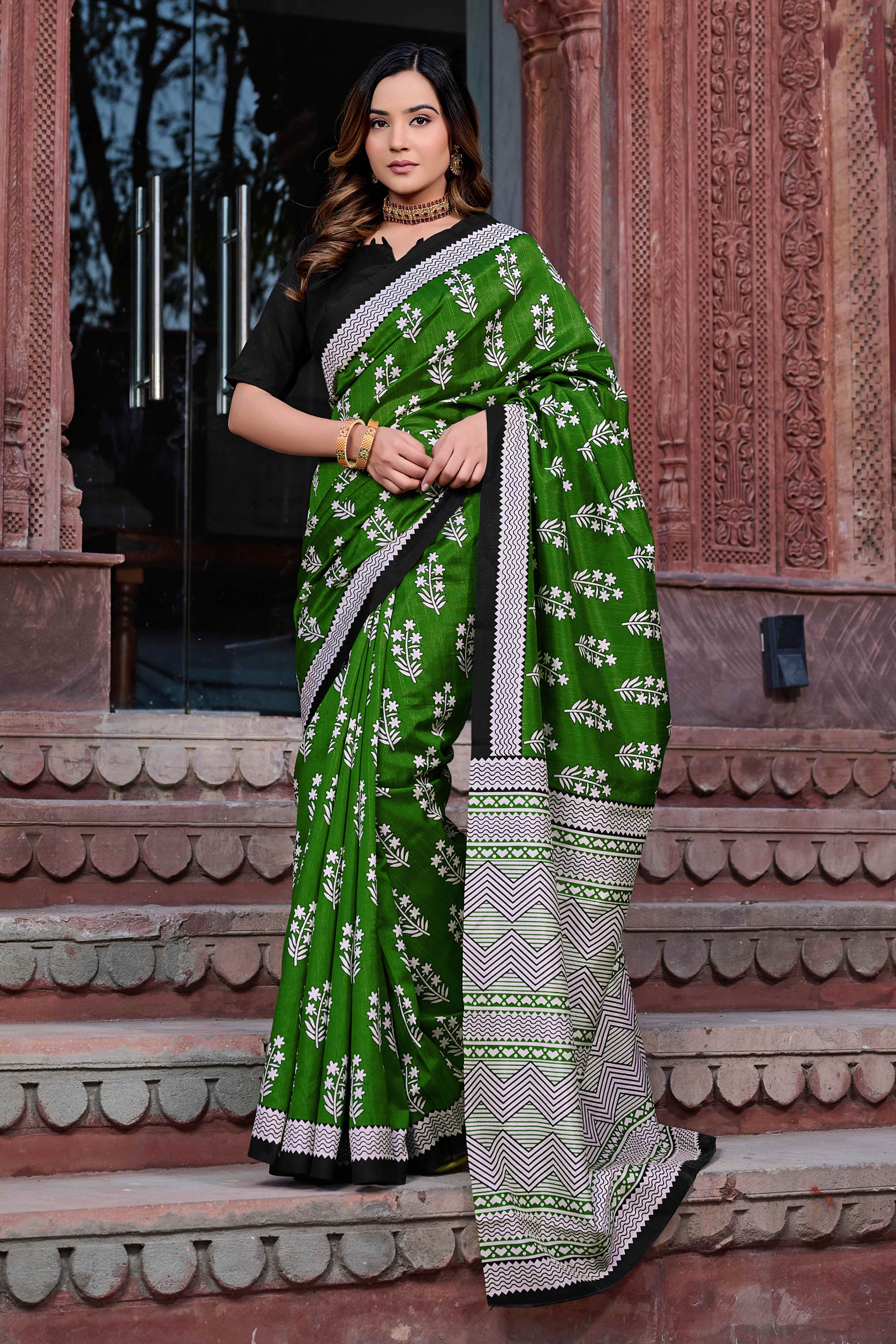Green & Black Printed Bhagalpuri Silk Saree