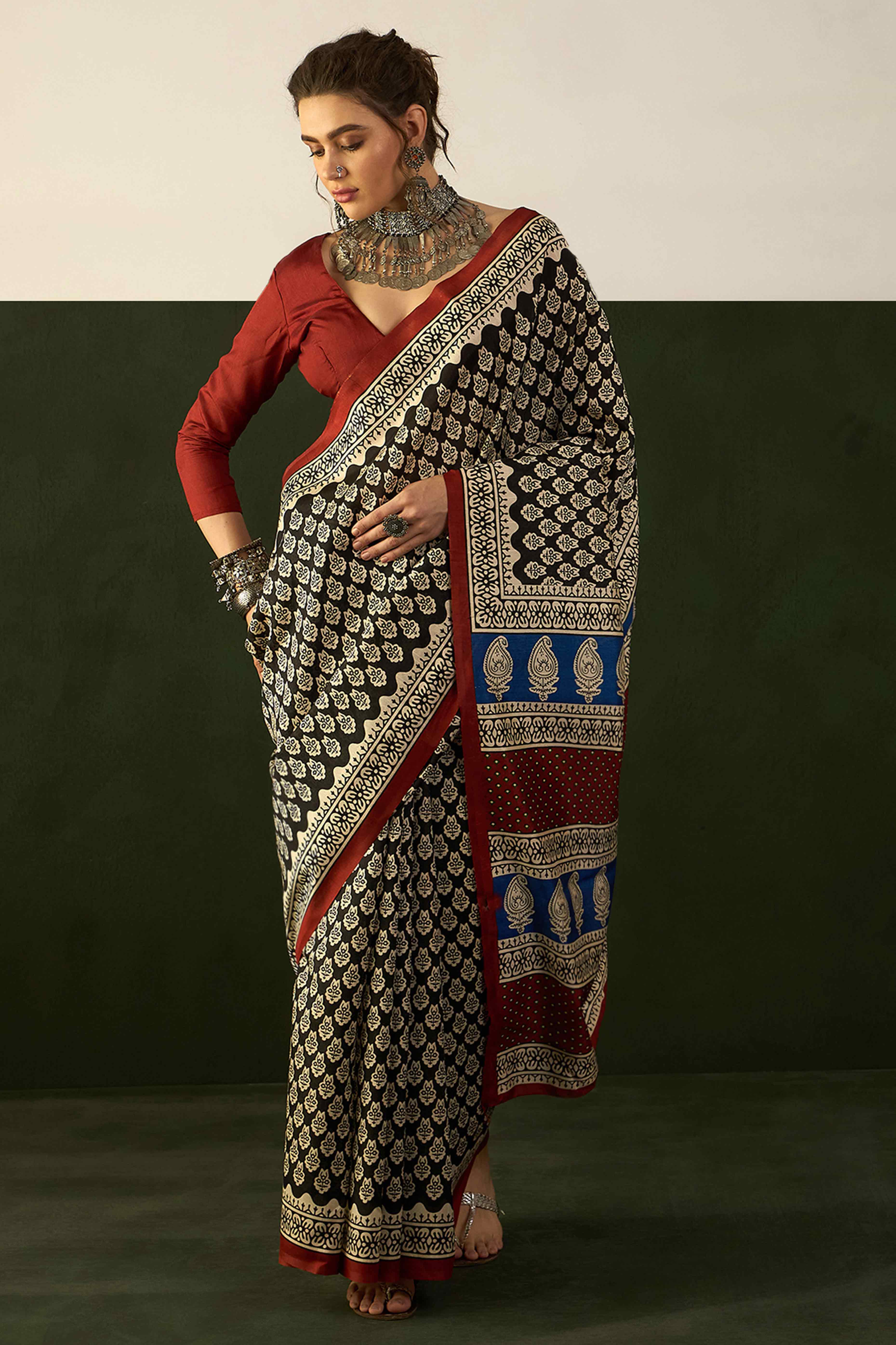 Black & Beige Printed Bhagalpuri Silk Saree