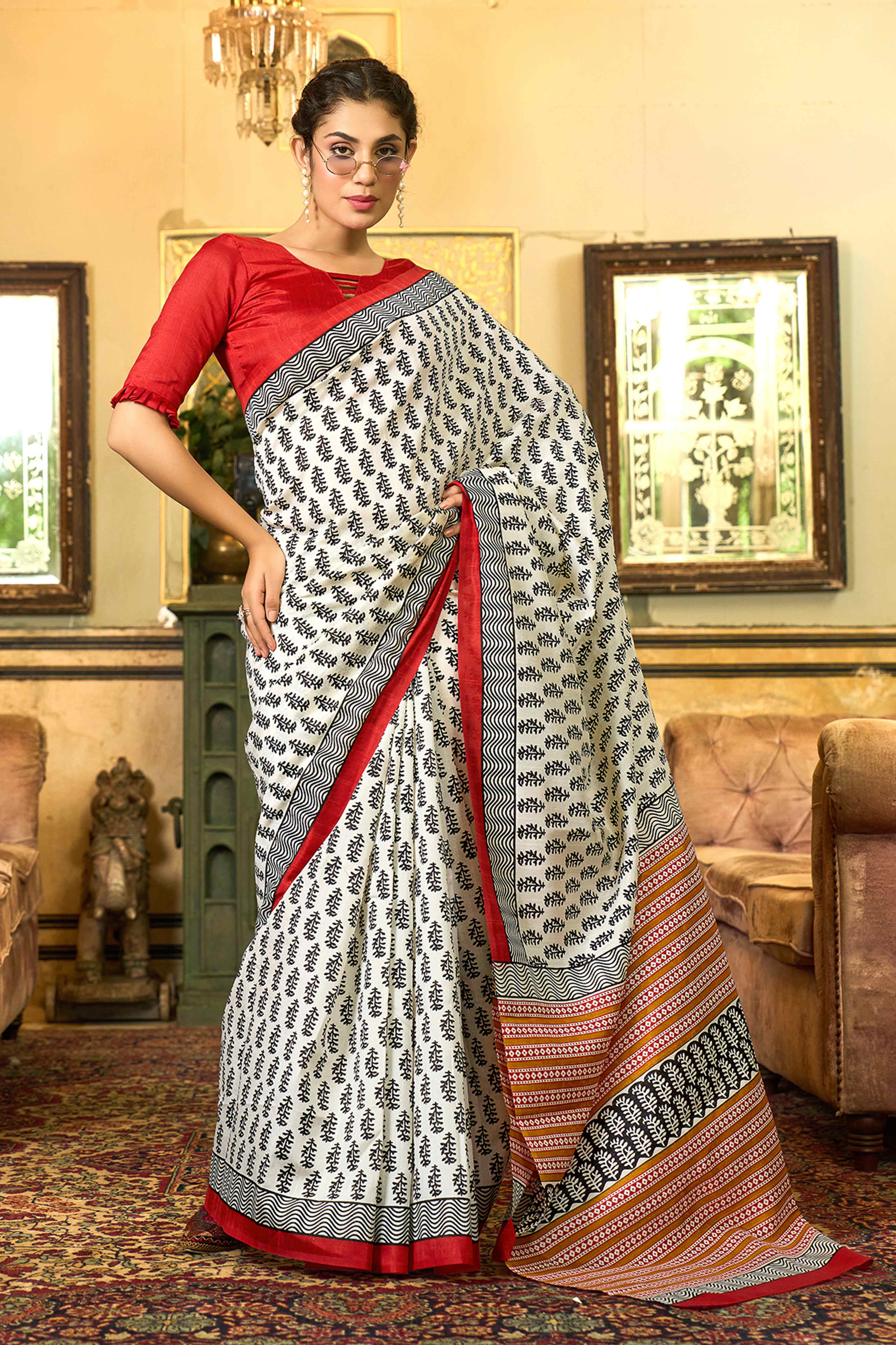 7White Printed Bhagalpuri Silk Saree