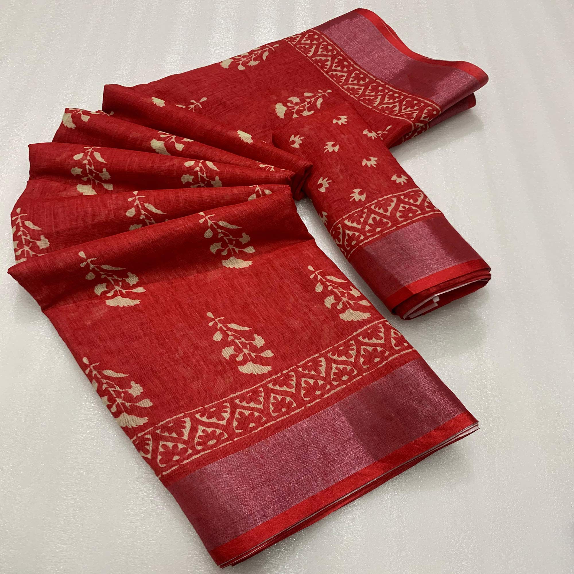 Red Floral Digital Printed Linen Saree