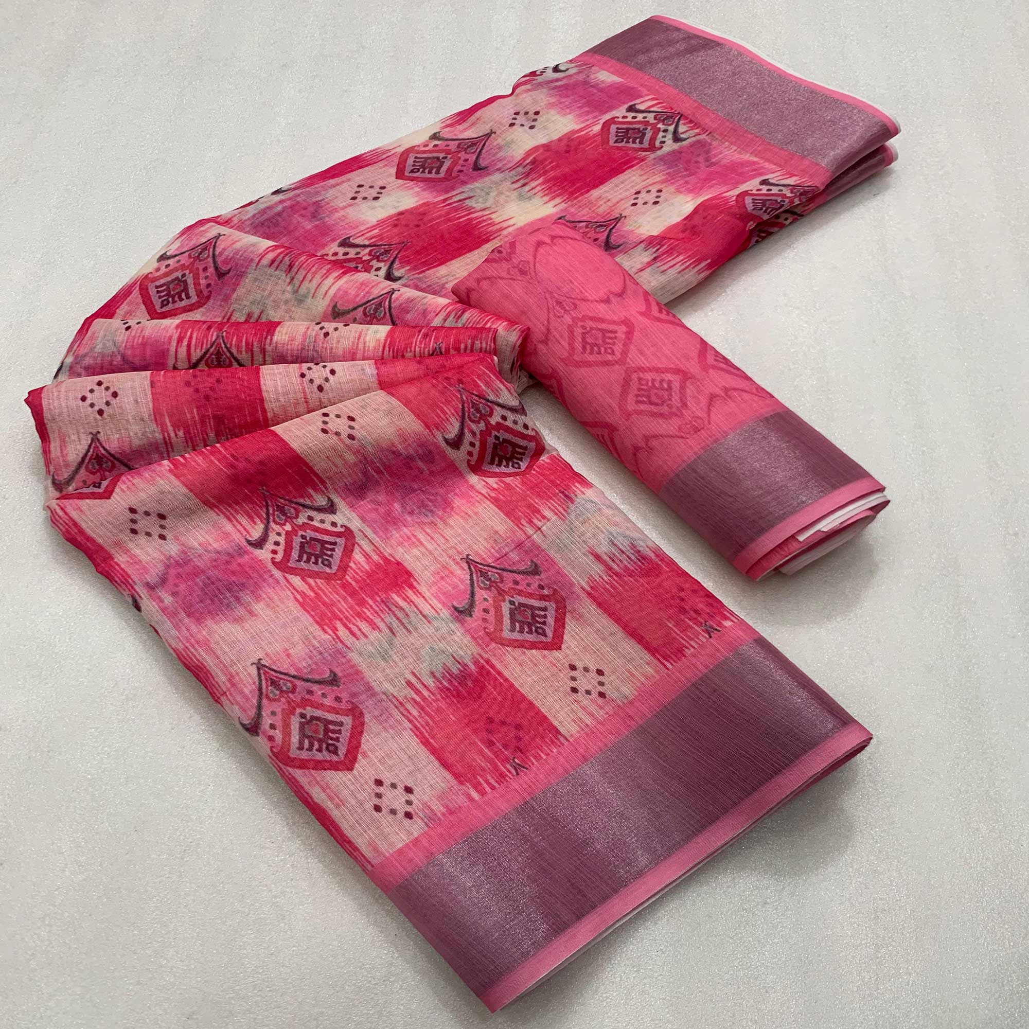 Gajari Pink Floral Digital Printed Linen Saree