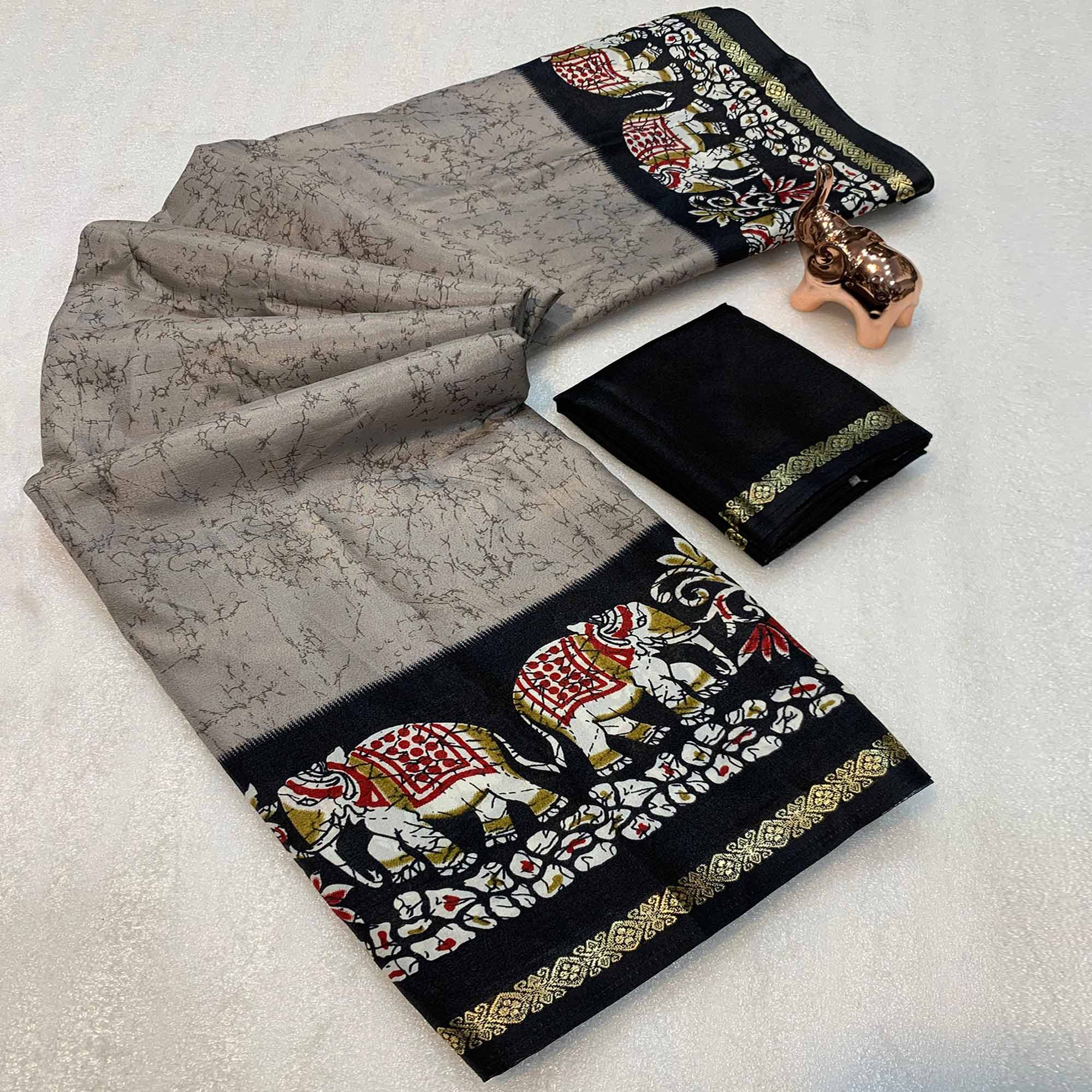 Grey Dola Silk Saree With Abstract Patterns And Kalamkari Pallu Art