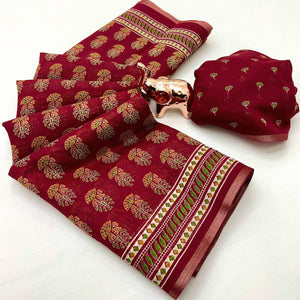 Maroon Floral Printed Cotton Blend Saree With Zari Weaving Border