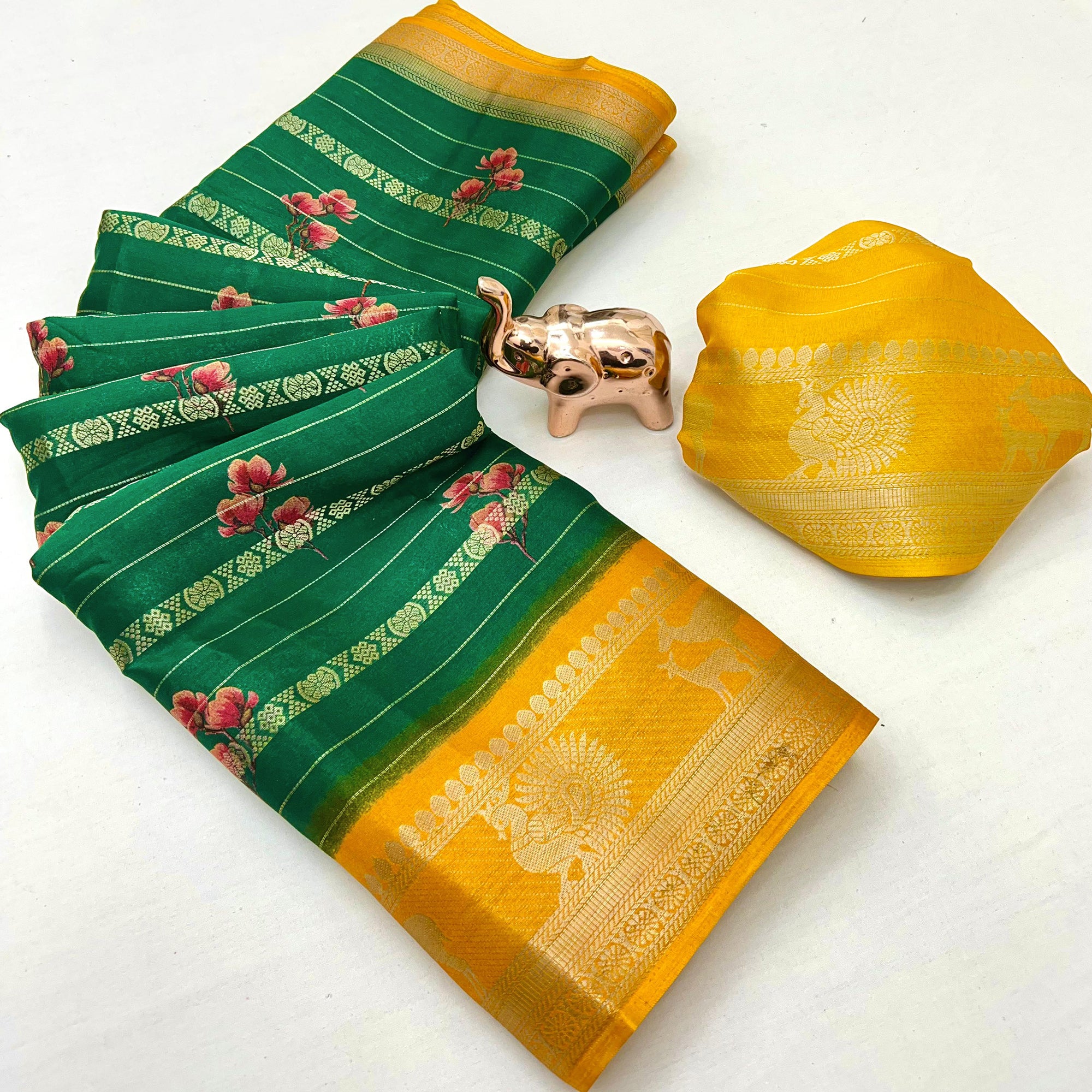Green Floral Weaving Mysore Silk Saree With Peacock Printed Pallu & Two Tone Padding Border