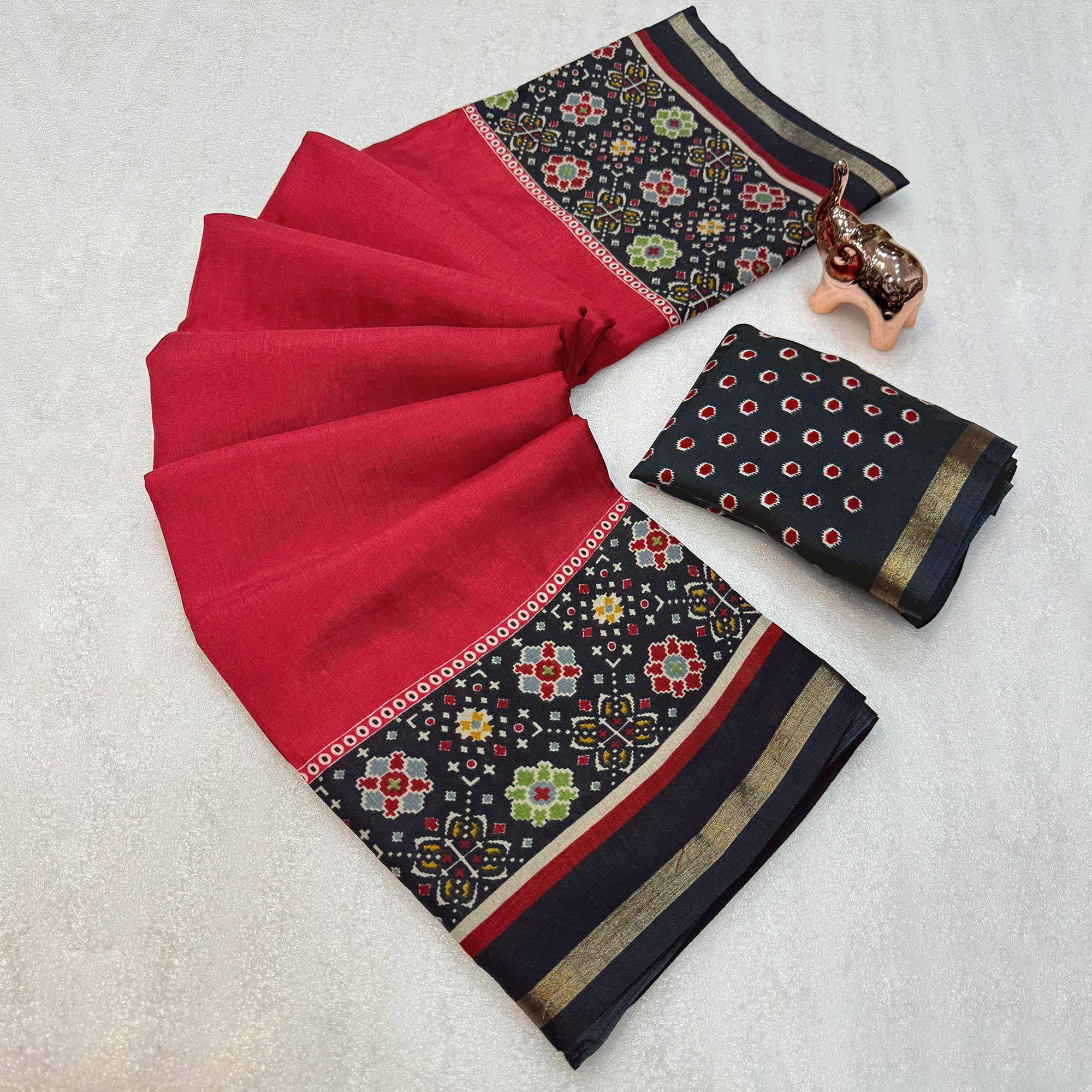 Red Kashmiri Print Tussar Silk Blend Saree With Intricate Rich Pallu & Lustrous Golden Border