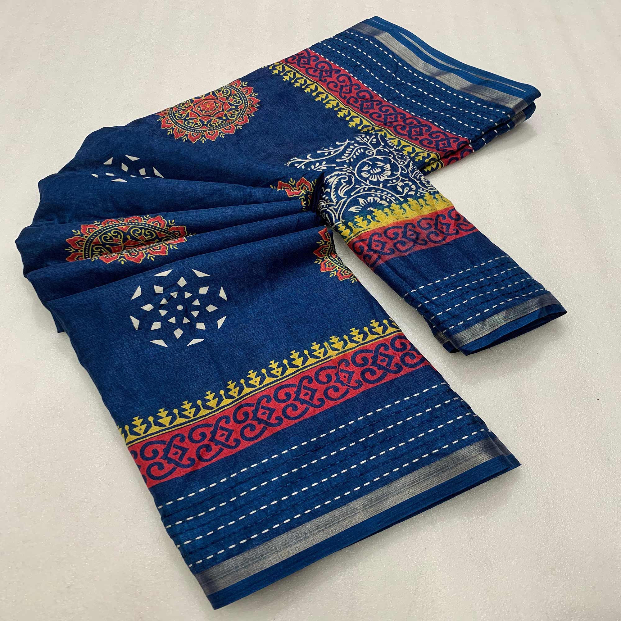 Blue Floral Printed Crepe Cotton Saree With Thread Border