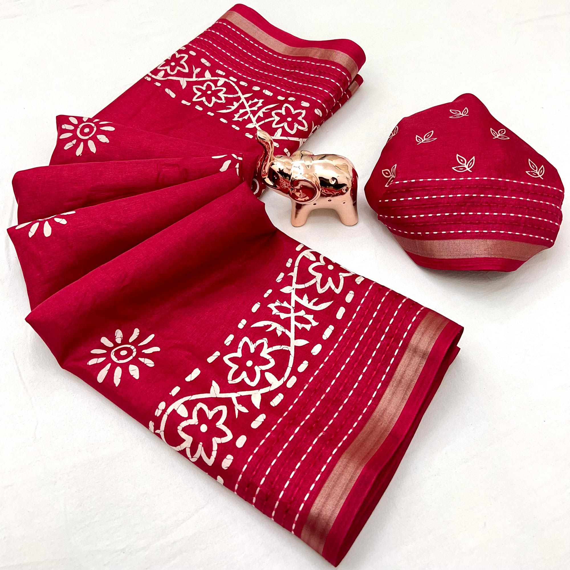 Red Floral Printed Cotton Crepe Saree With Katha & Zari Border