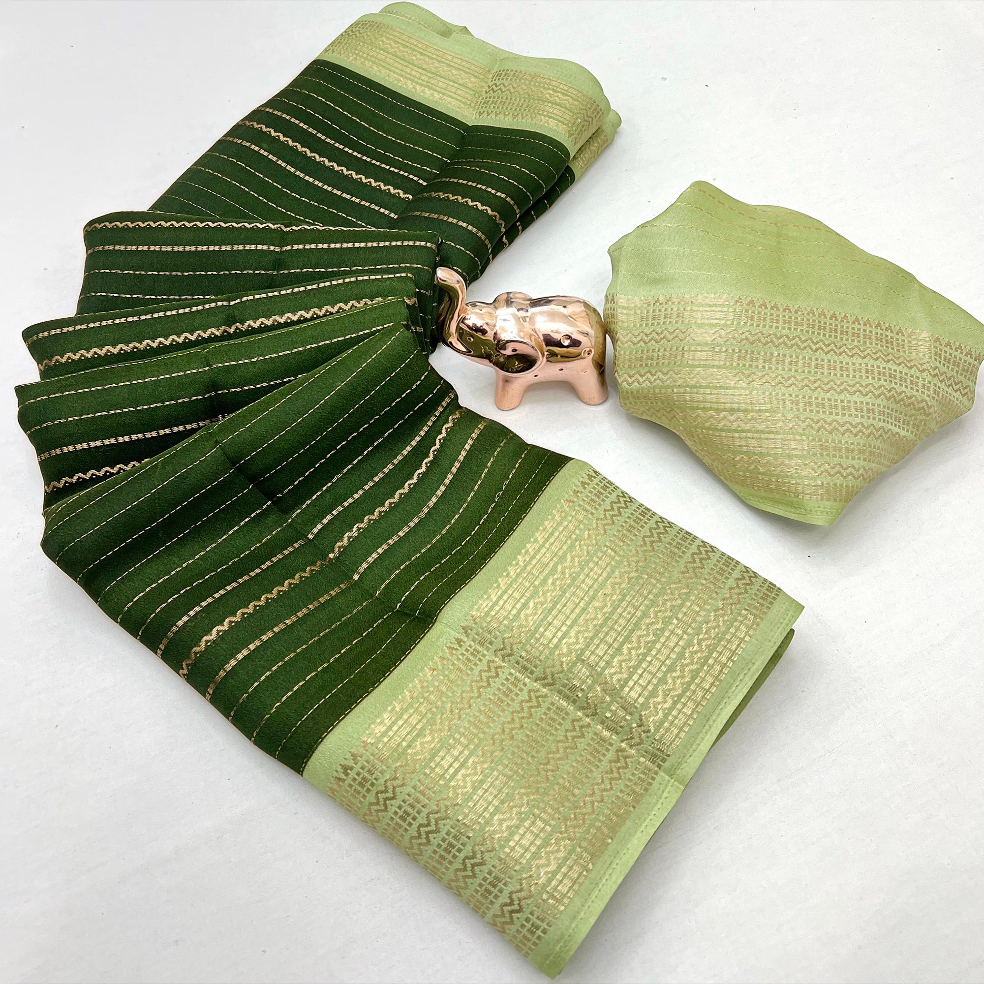 Classic Green Marshmallow Jacquard Saree Adorned With Refined Striped Zari Weaving Patterns