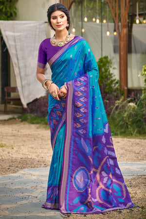 Elegant Blue Pochampally Ikkat Silk Blend Saree Featuring Intricate Weaving & Tassel Pallu