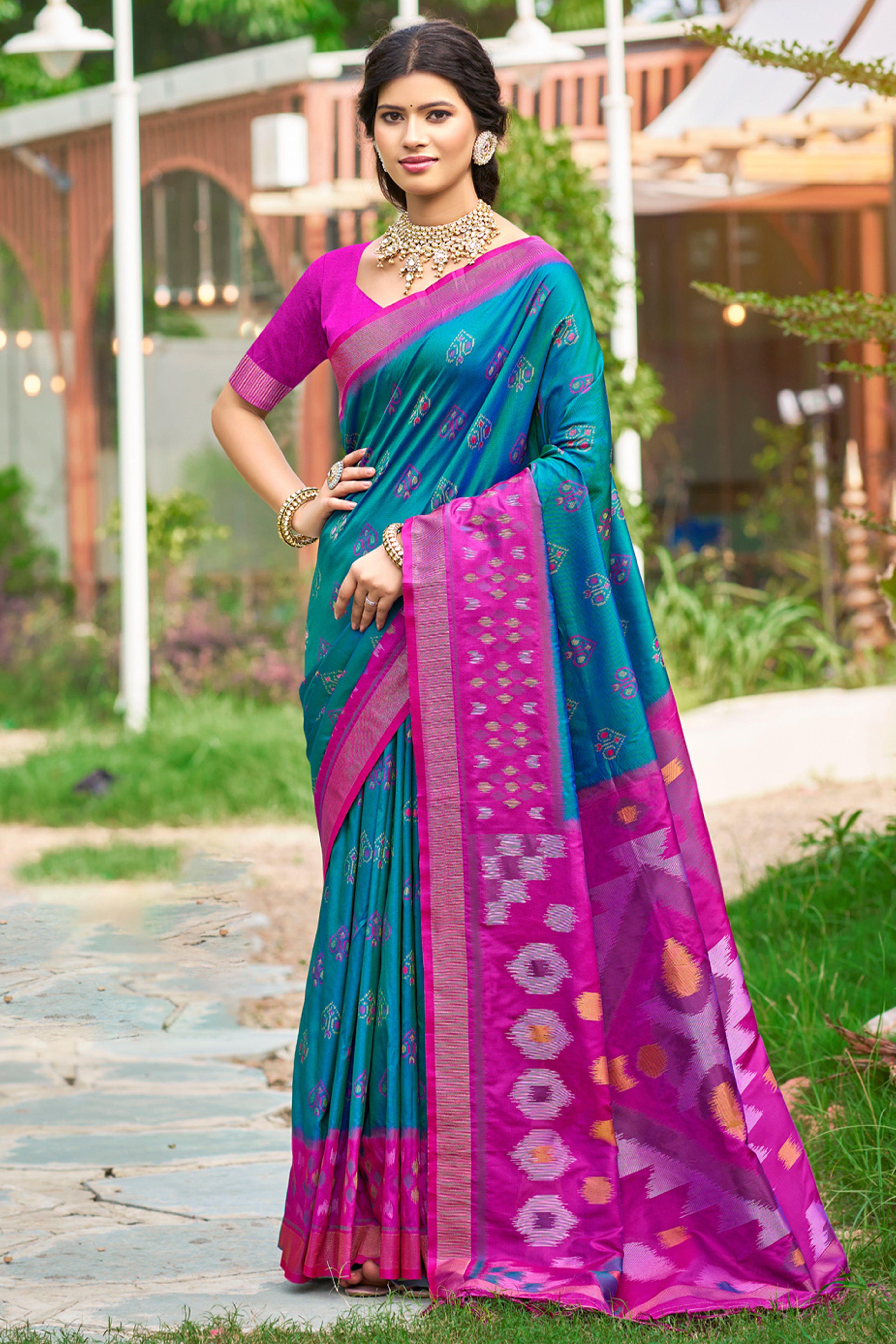 Morpich Blue Pochampally Ikkat Silk Blend Saree Completed With Refined Weaving & Tassel Pallu