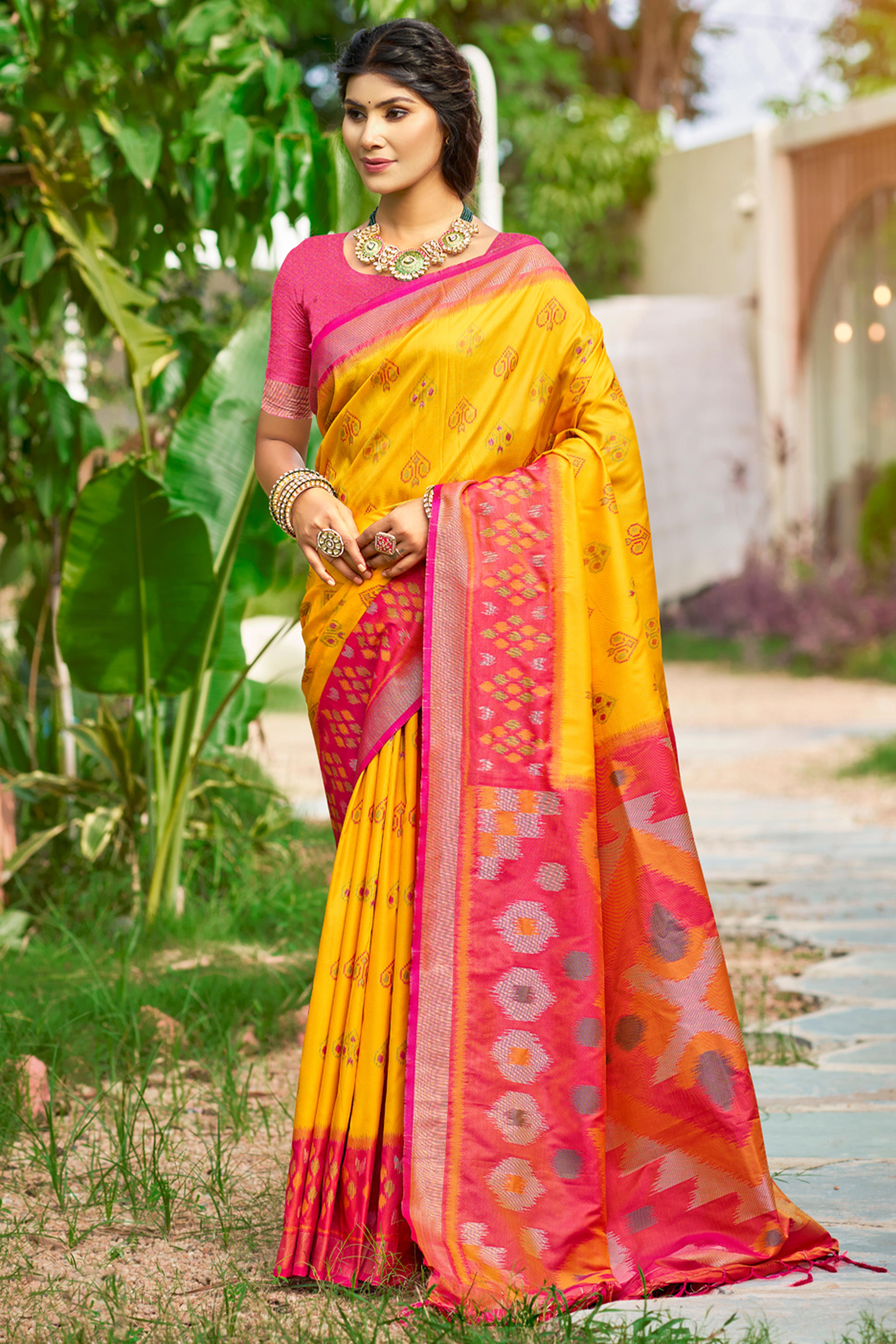 Classic Yellow Pochampally Ikkat Silk Blend Saree Completed With Refined Weaving & Tassel Pallu