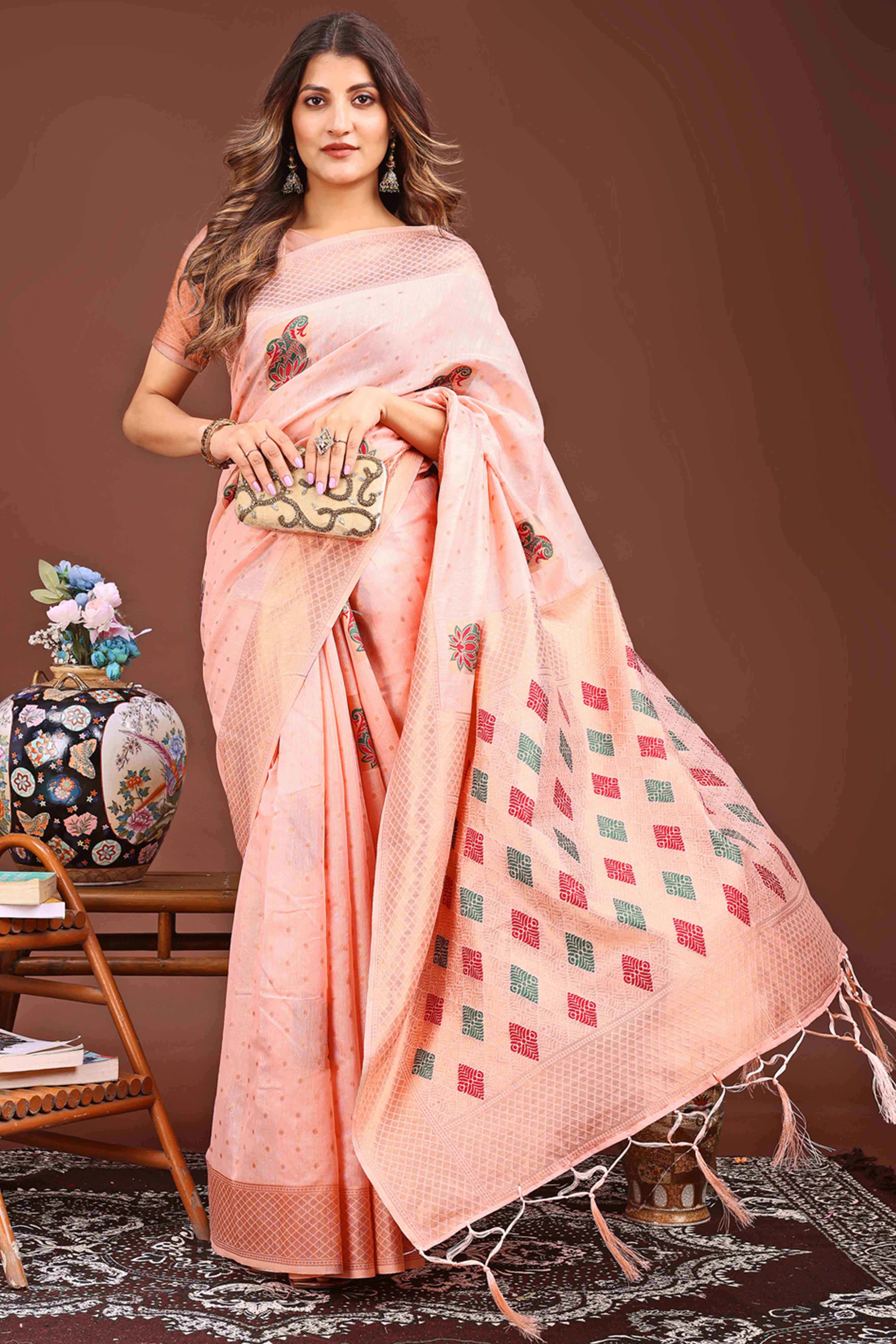 Peach Floral Zari Weaving Linen Cotton Saree With Tassel Pallu Accent