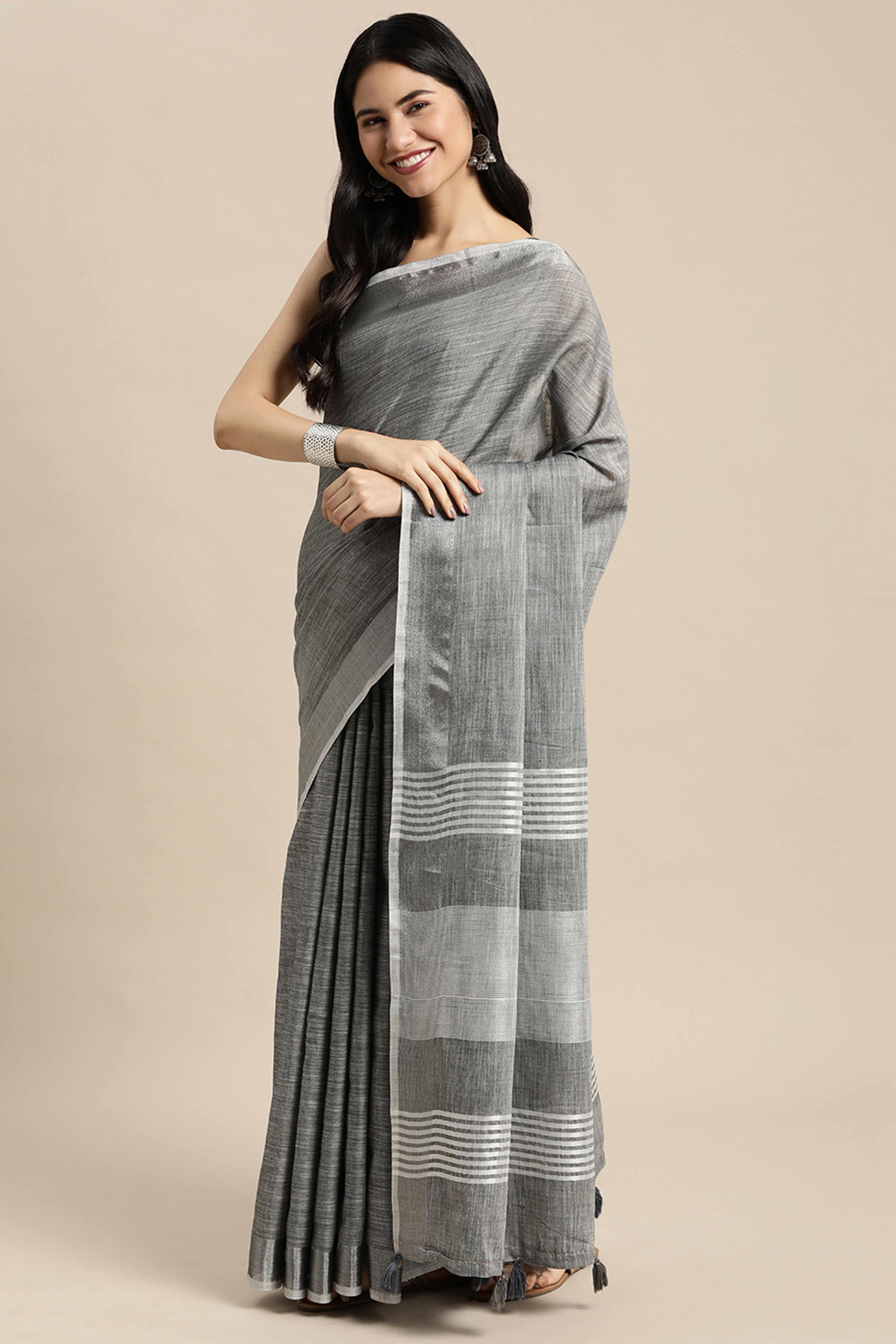 Grey Linen Saree Adorned With Silver Zari Weaving Border & Pallu