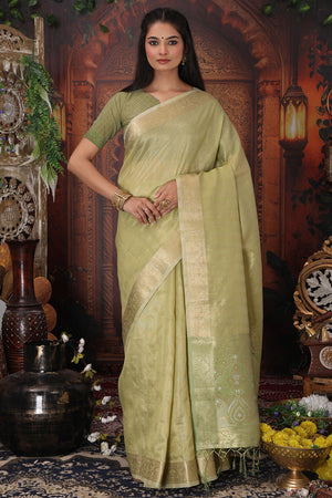 Green Organza Saree Adorned With Floral Zari Weaving & Graceful Tassel Pallu