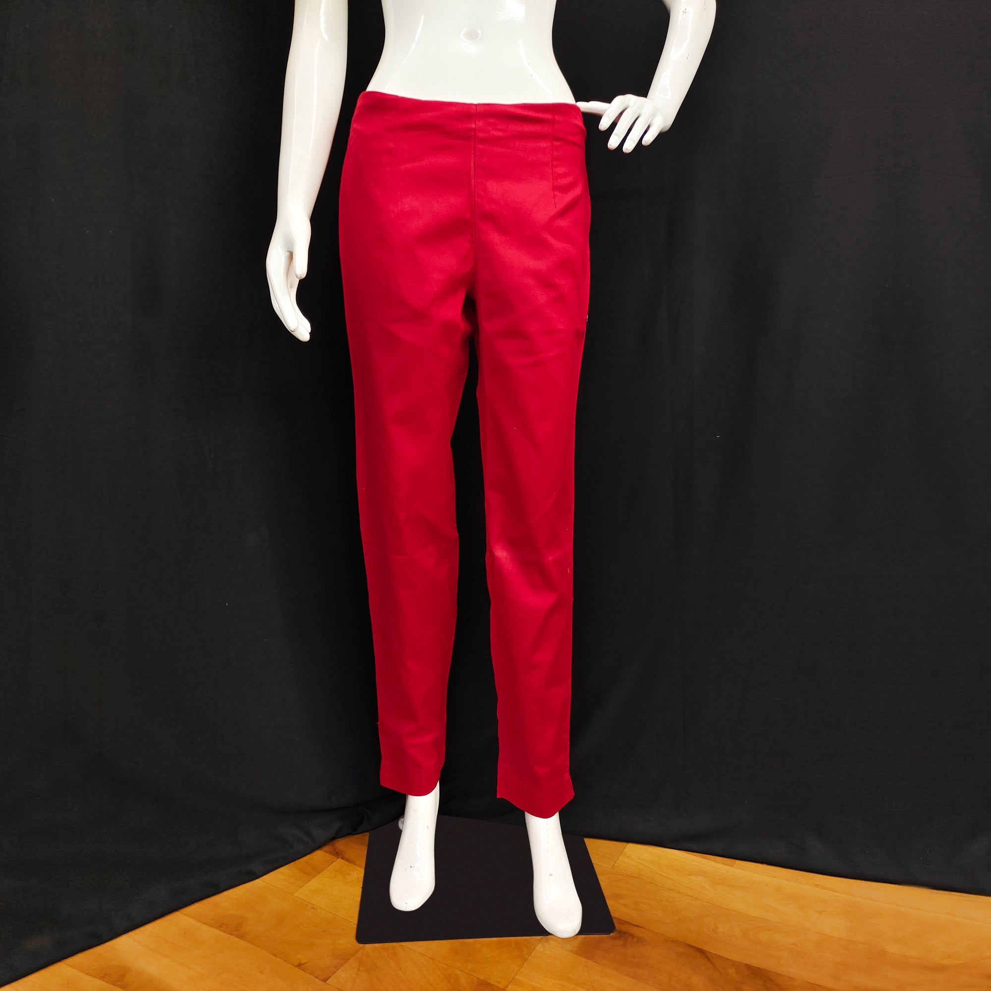 Red Solid Pure Cotton Pant