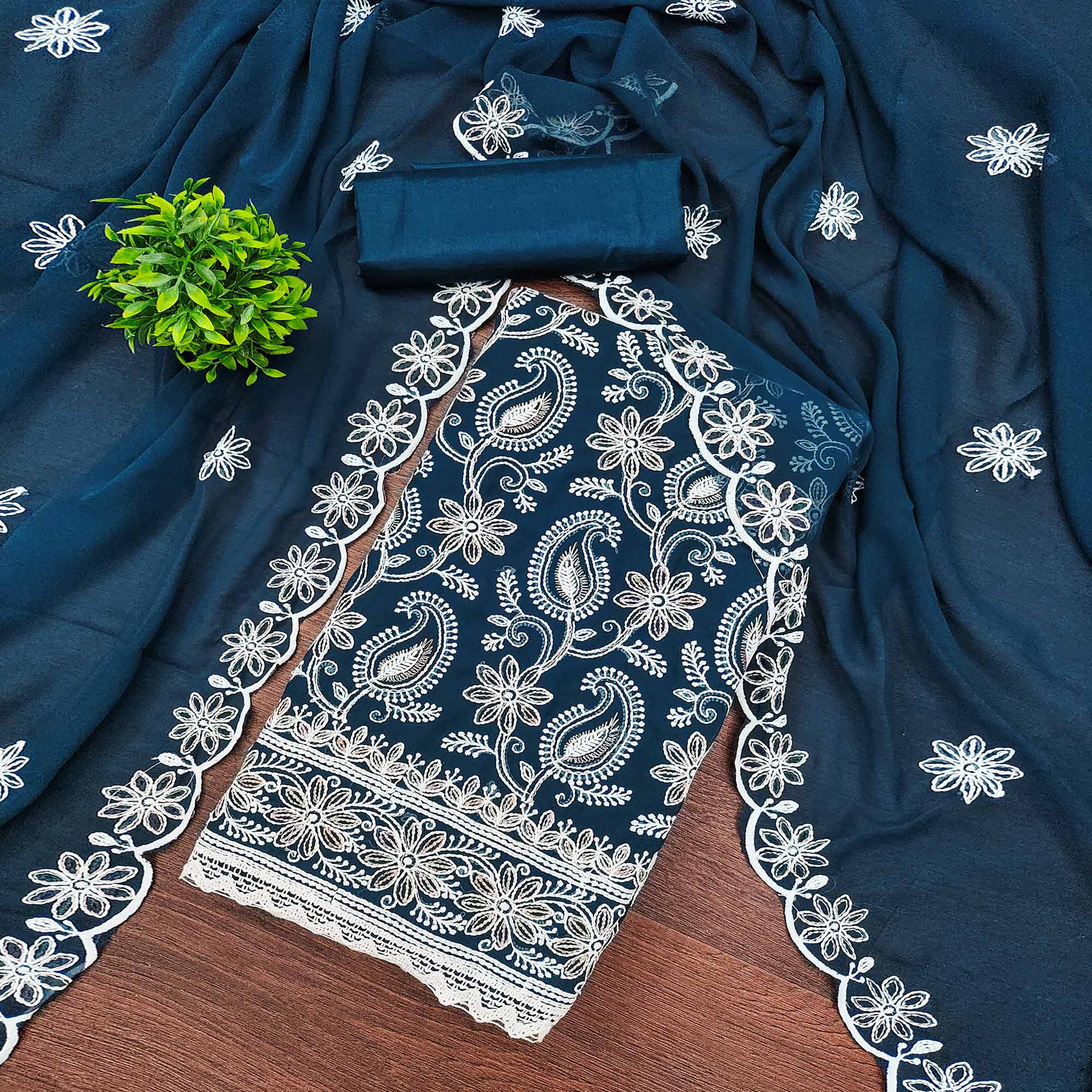 Blue Georgette Dress Material Highlighted With Paisley & Floral Thread Embroidery