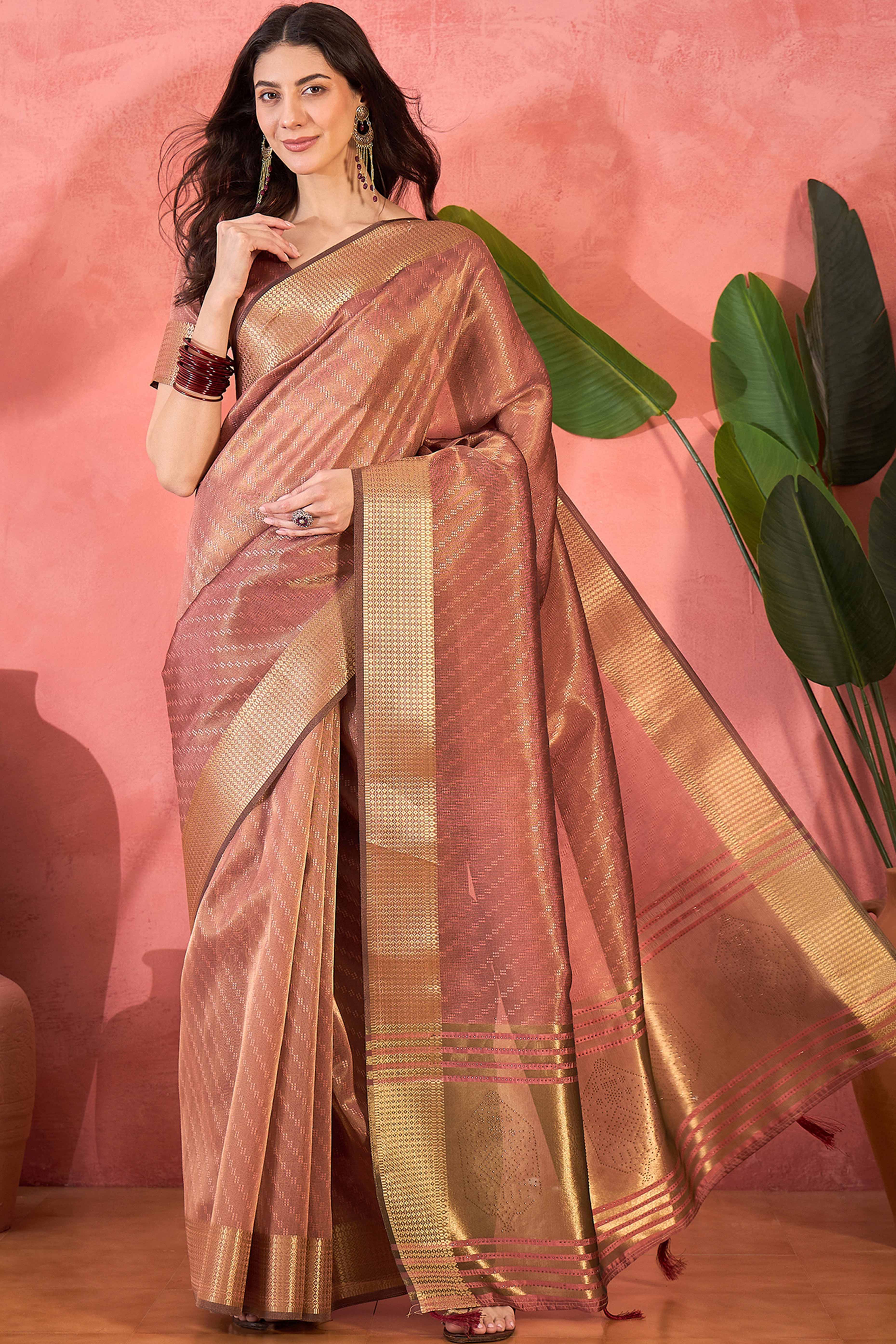 Mauve Khadi Organza Saree Intricate Weaving & Sparkling Stonework With Tassel Pallu