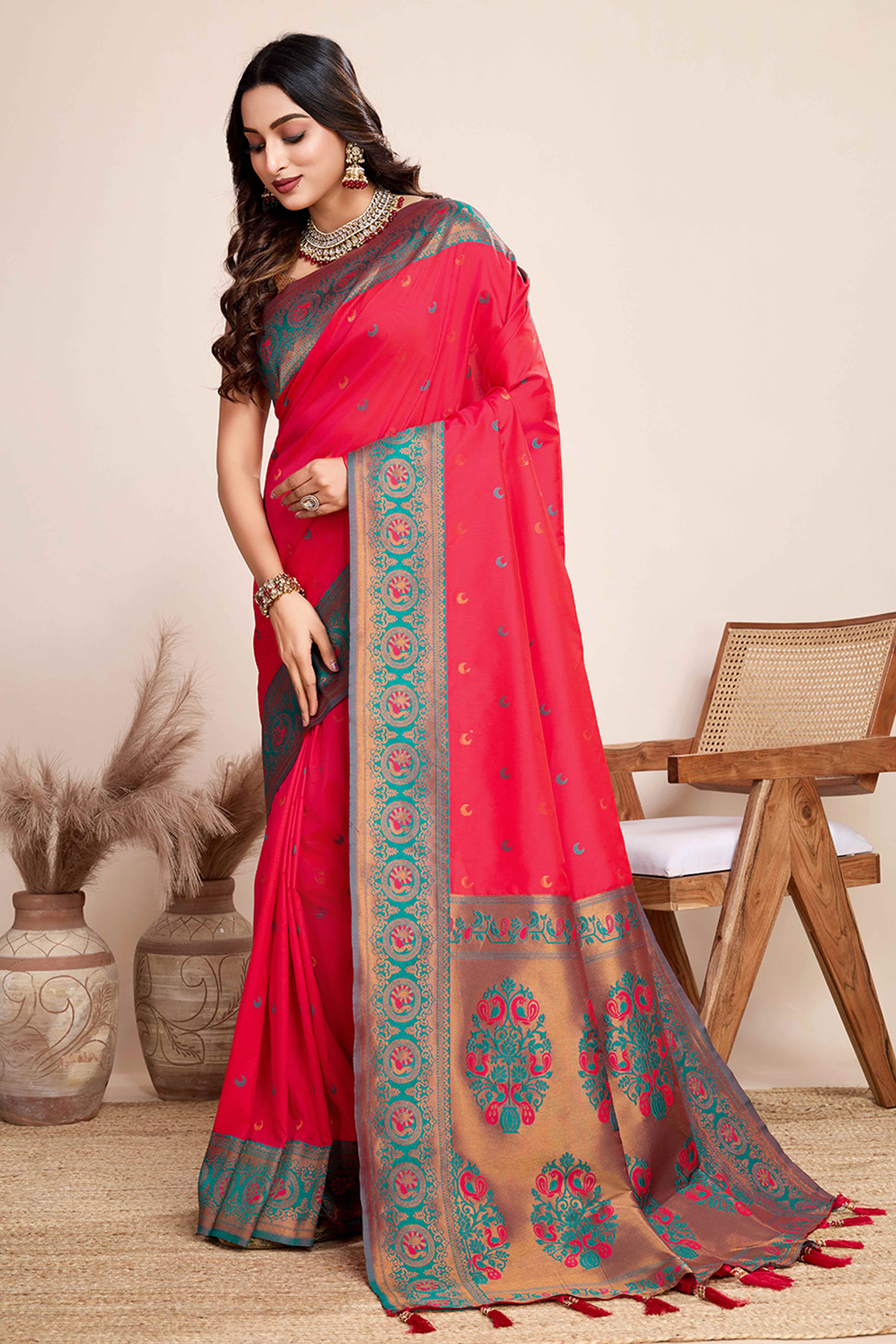 Pink Zari Weaving Banarasi Silk Saree