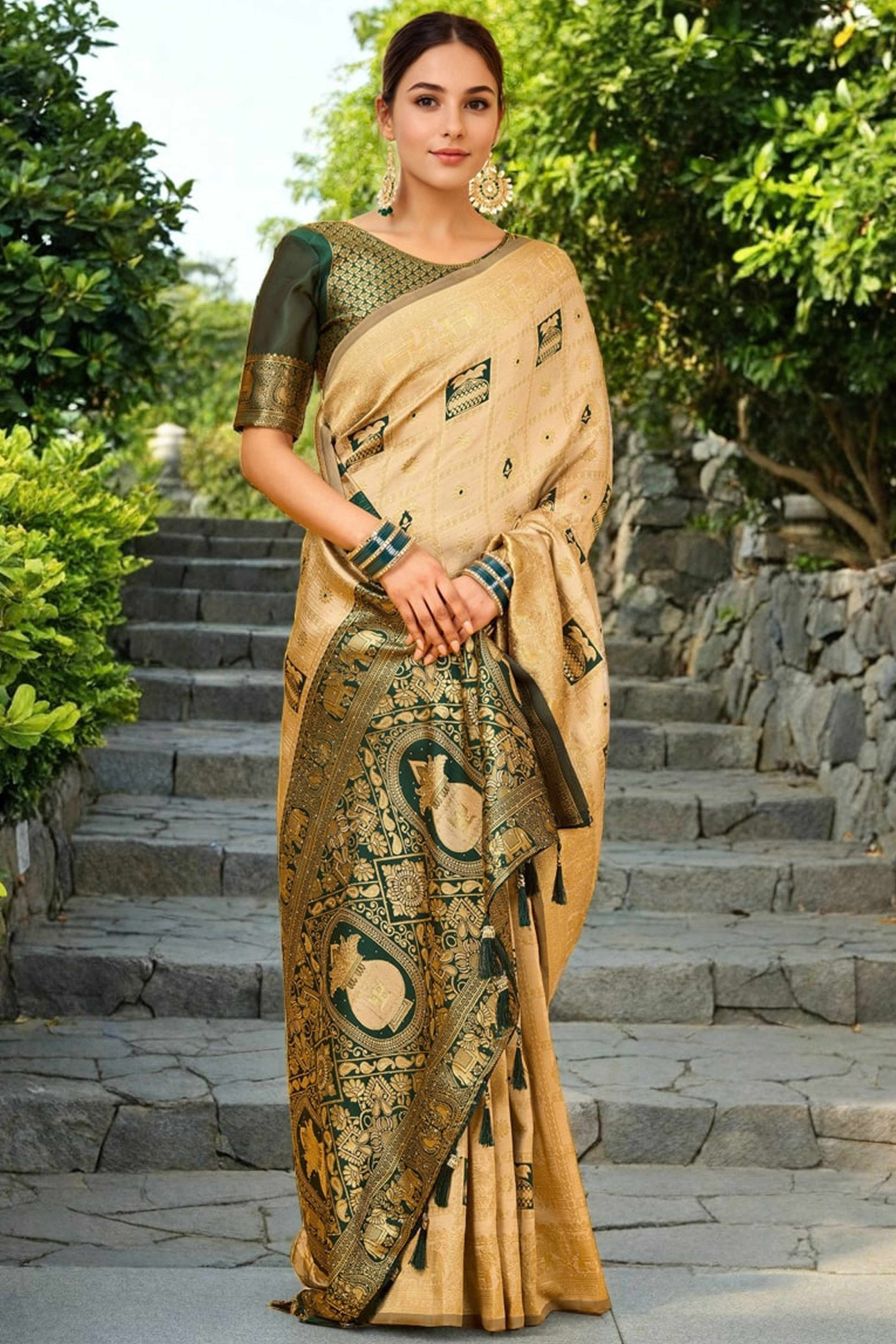 Beige Floral Weaving Paithani Saree In Soft Silk Accented With A Stylish Tassel Border Pallu