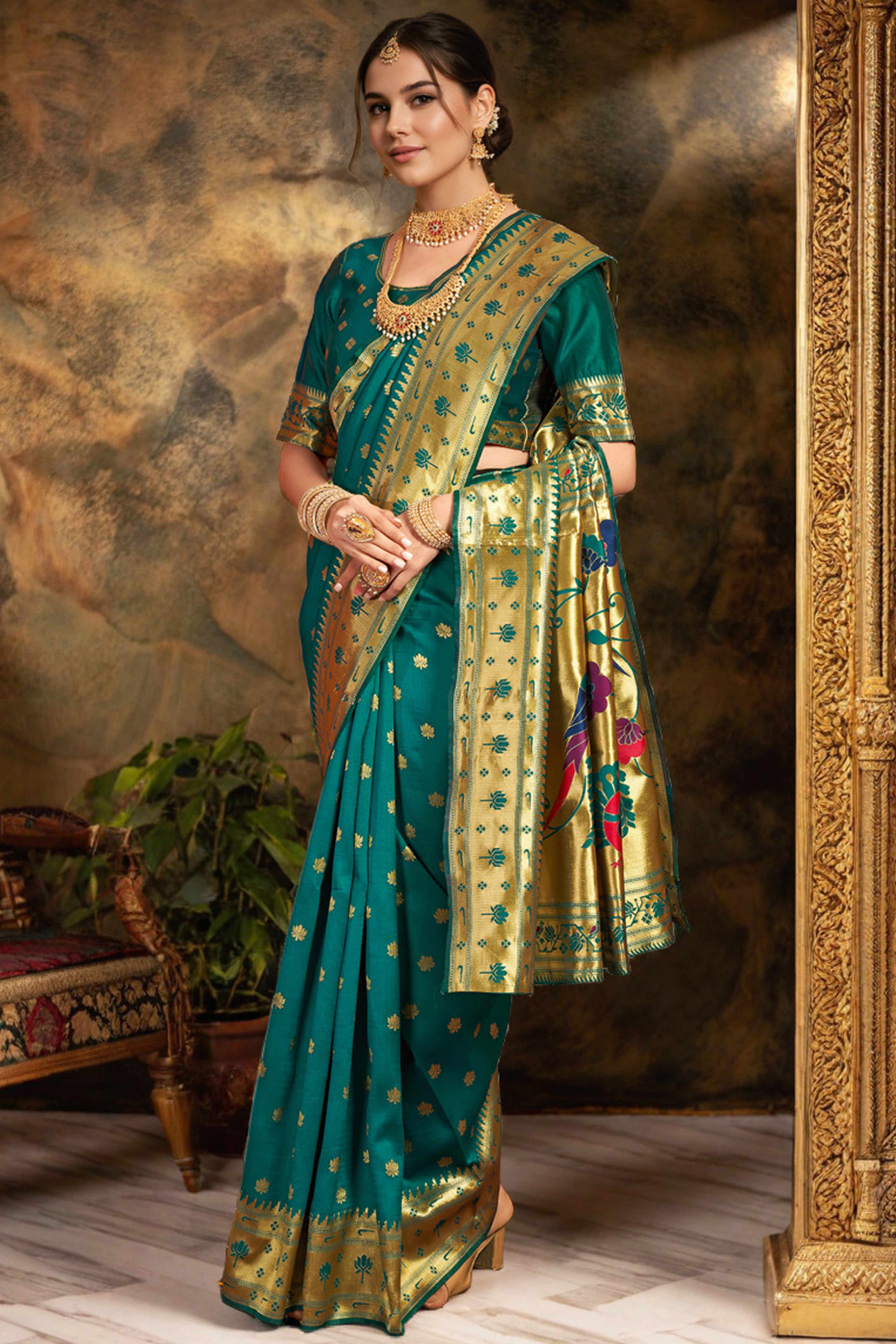 Rama Green Weaving Silk Blend Paithani Saree With Floral & Parrot Motif Pallu