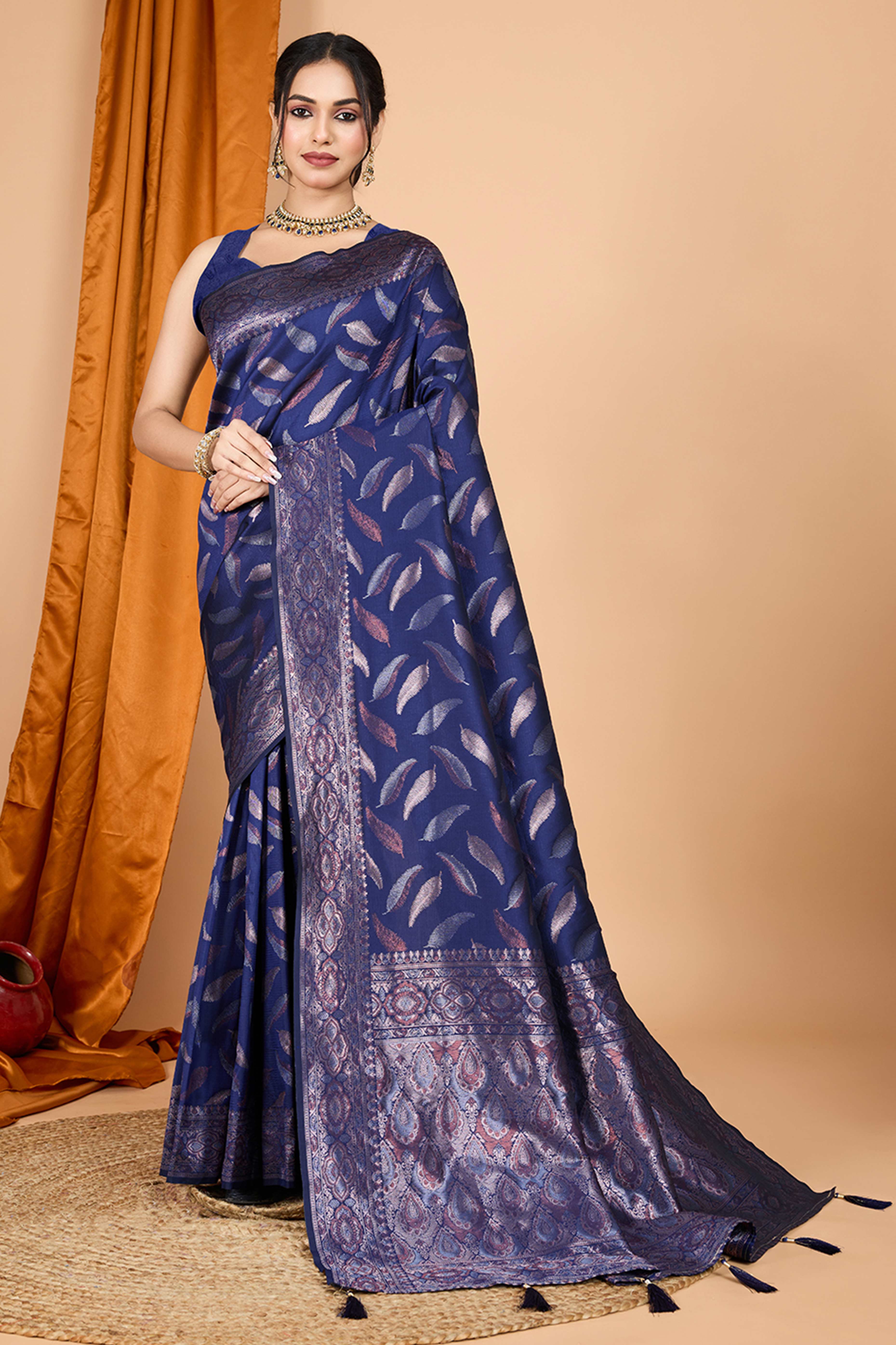 Blue Pure Silk Saree With Intricate Leaf Pattern Zari Weaving & Graceful Tassels