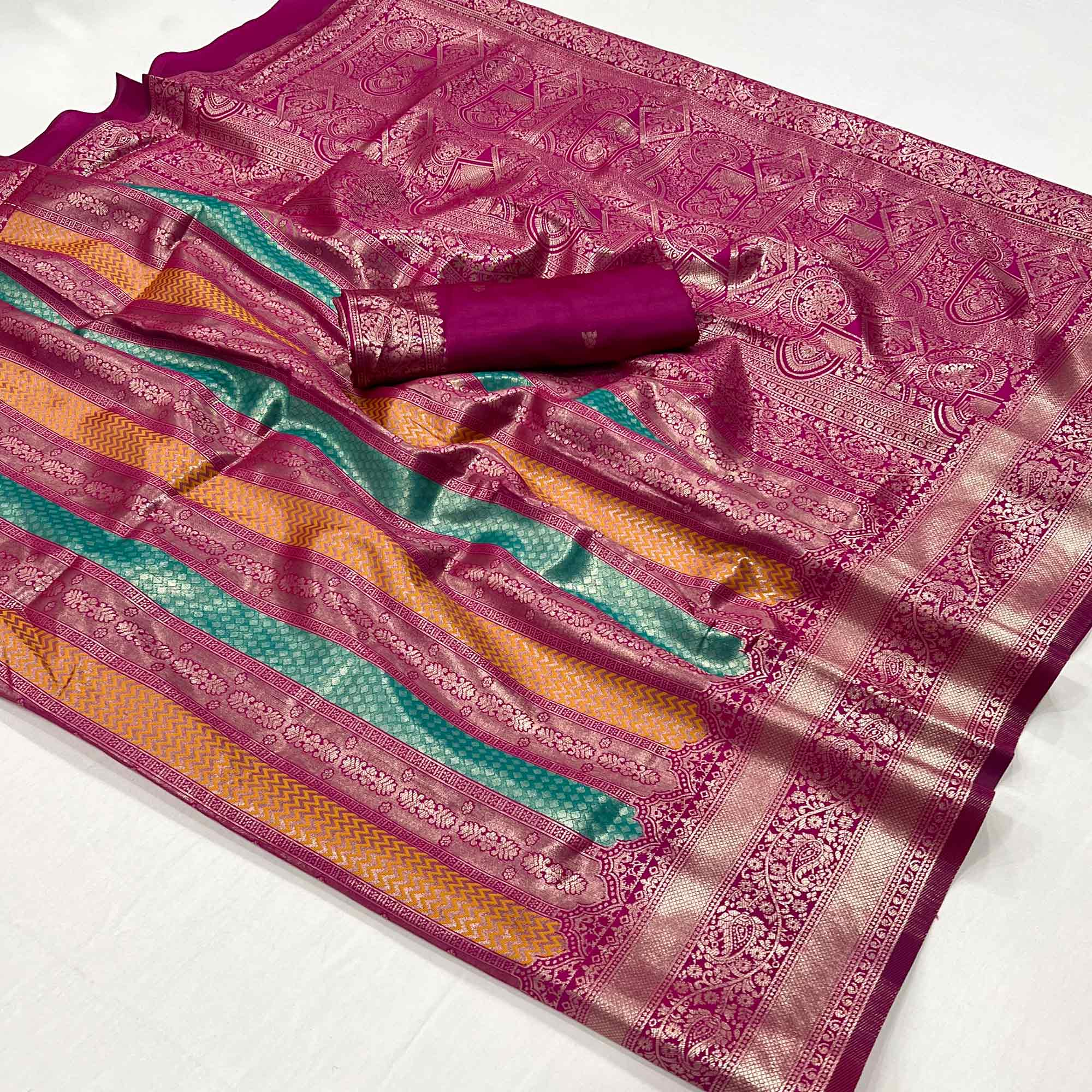 Magenta Zari Weaving Kanjivaram Silk Saree