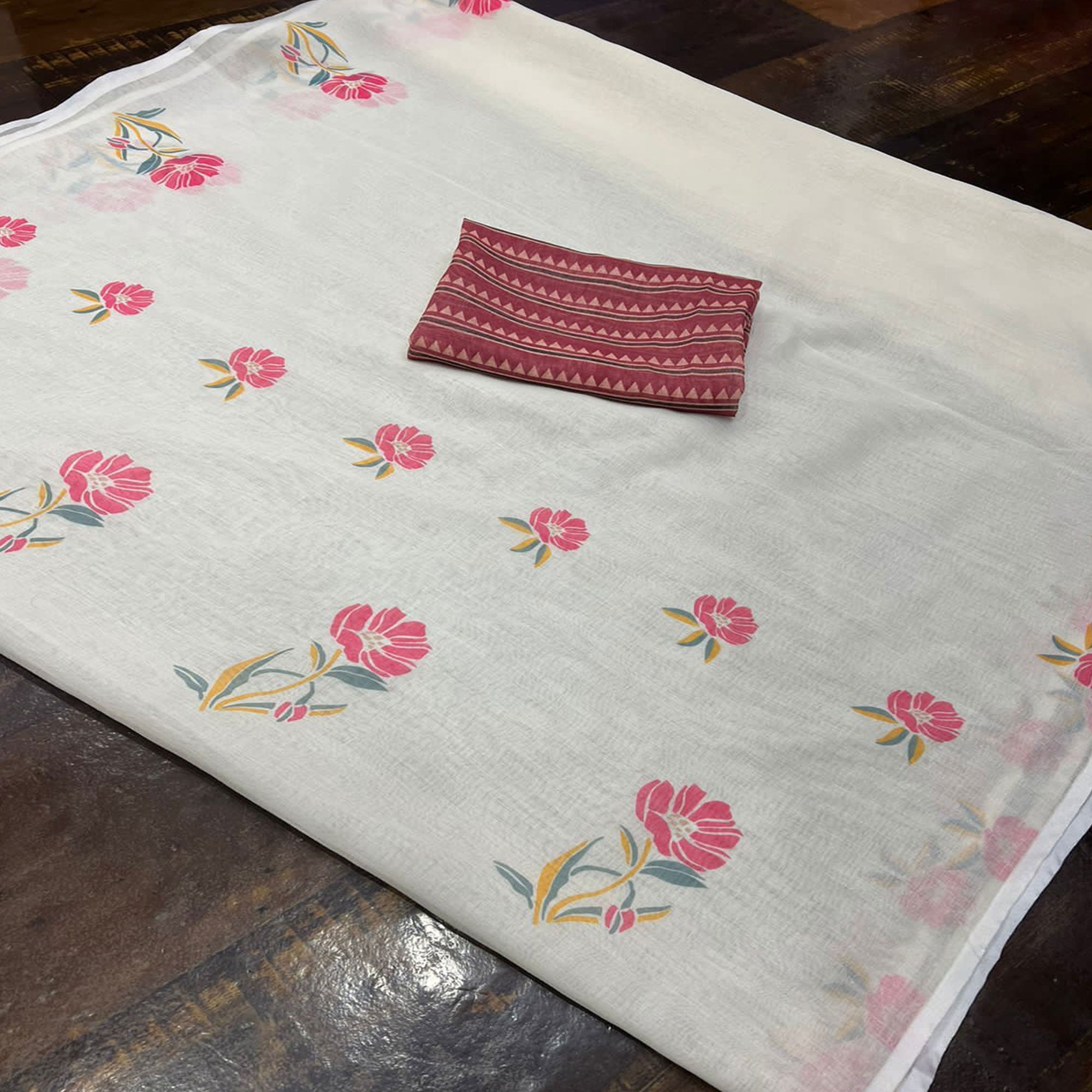 White Floral Digital Printed Linen Saree