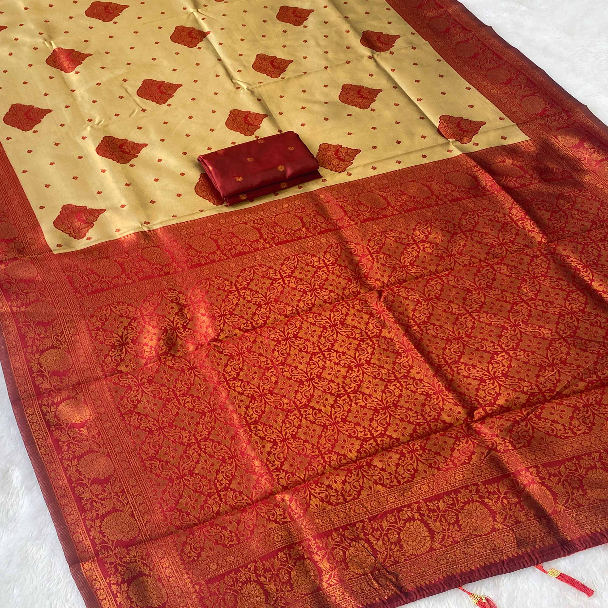 Classic Beige Zari-Woven Banarasi Silk Saree Ideal for Festive & Traditional Events
