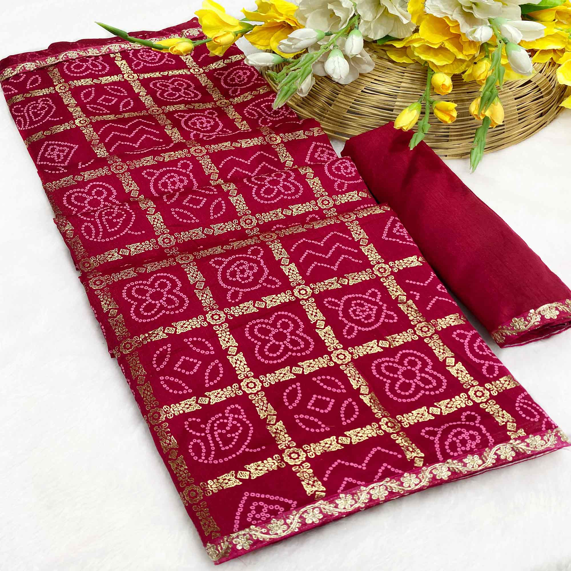 Pink Vichitra Silk Saree Featuring Traditional Bandhani Print