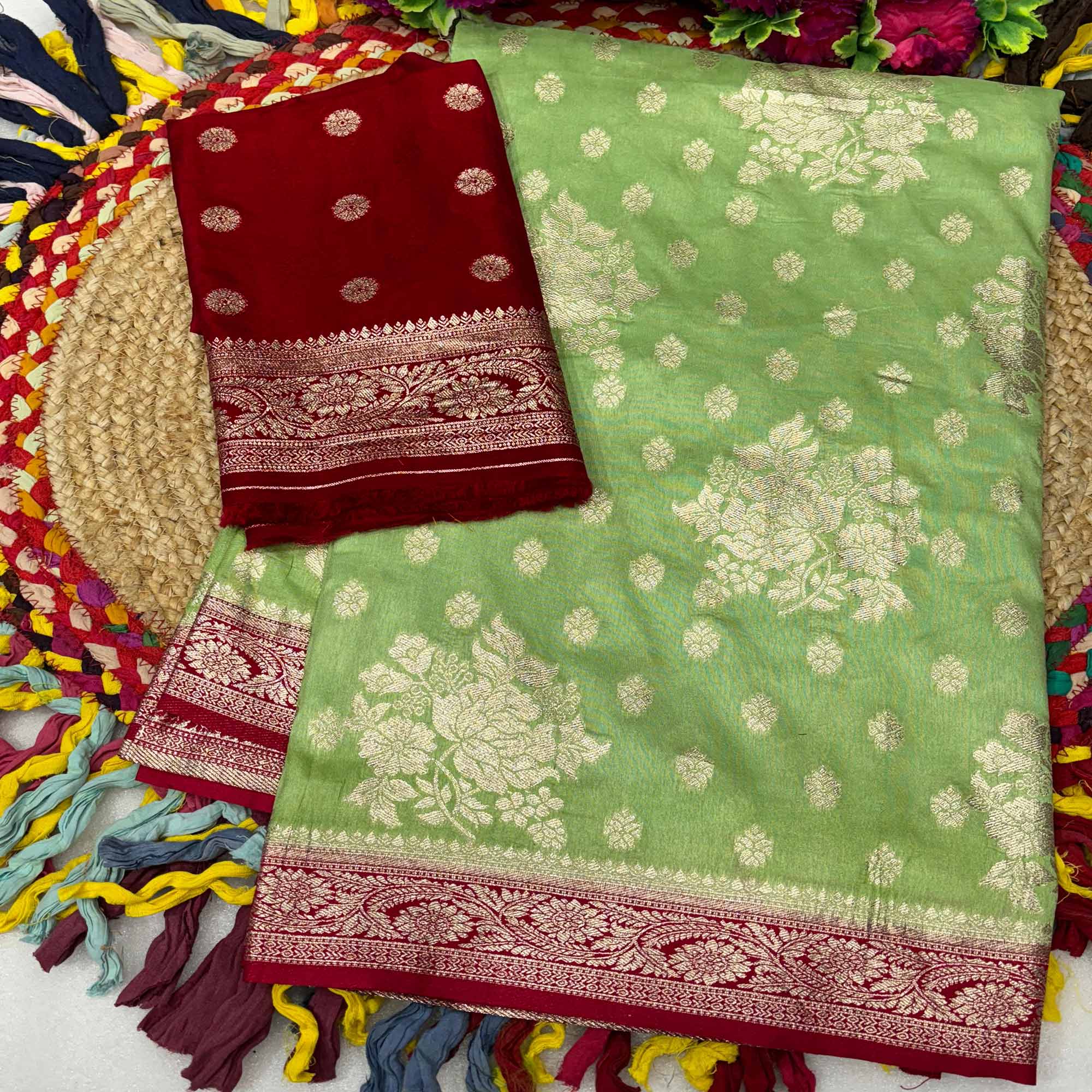 Green Dola Silk Woven Saree with Allover Zari Butti Design