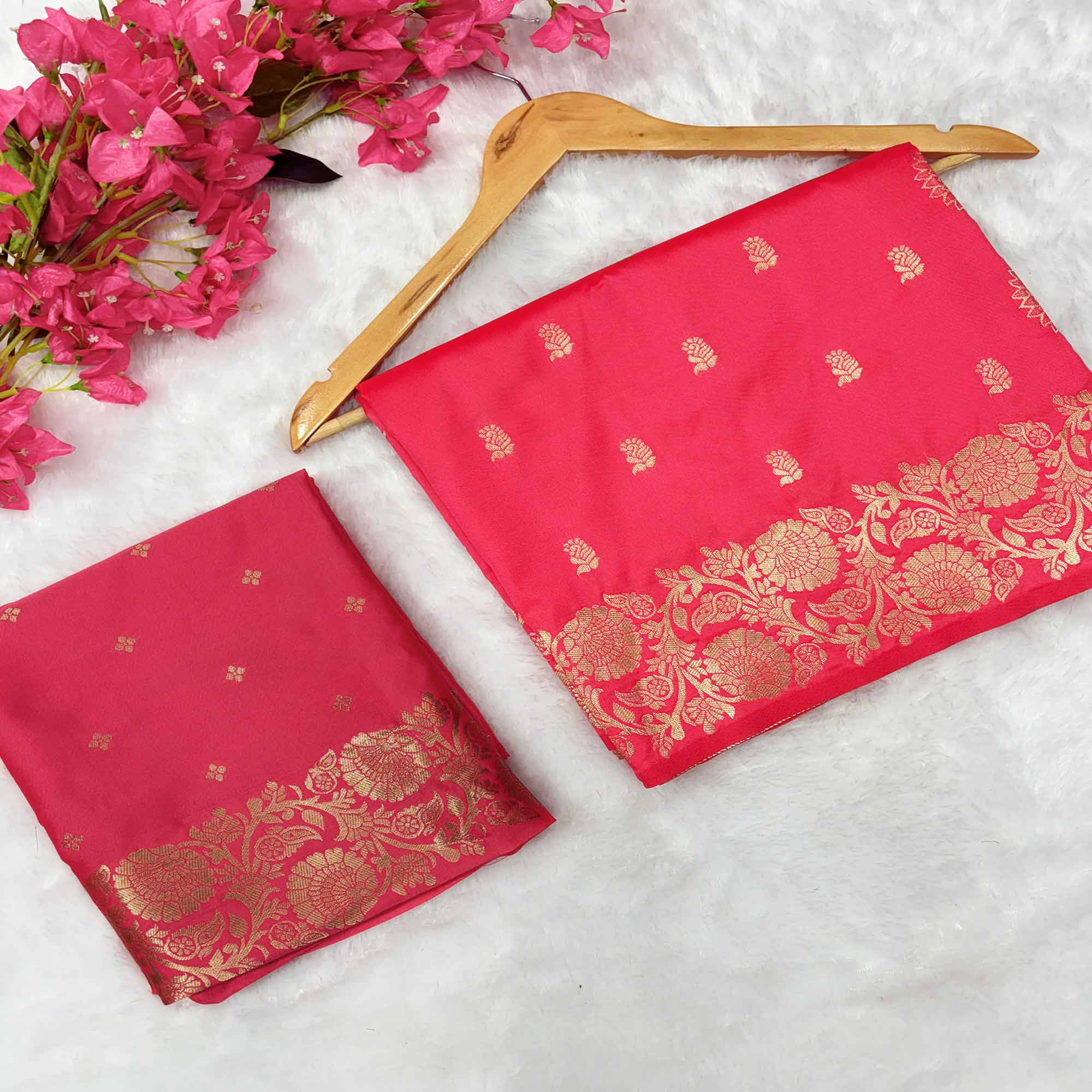 Gajri Pink Banarasi Silk Saree with Traditional Weaving