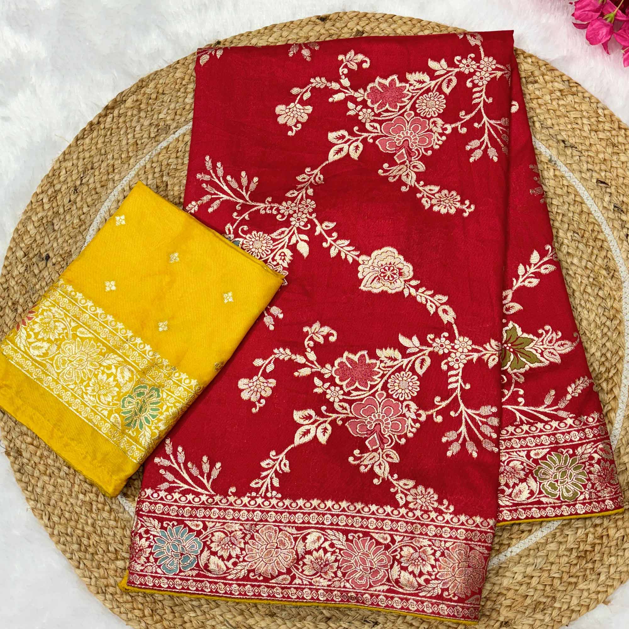 Red Dola Silk Saree with Intricate Zari Weaving for Festive Occasions