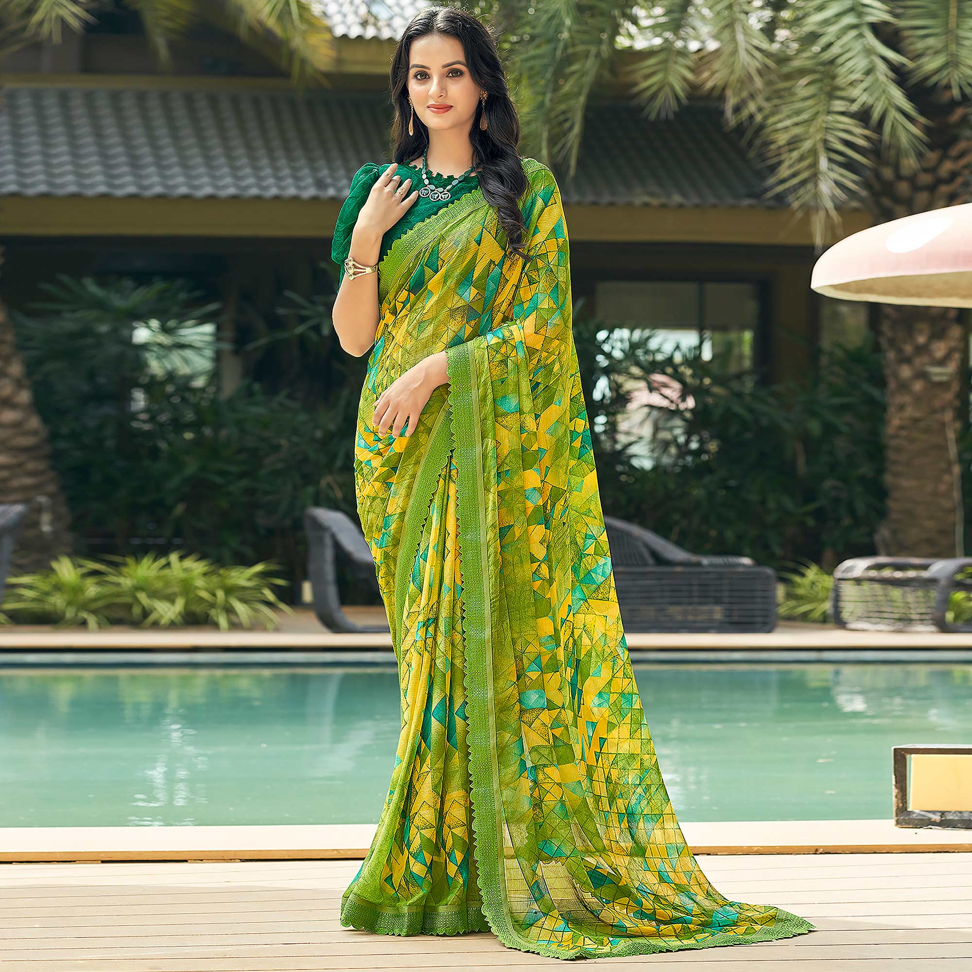 Green Geometric Printed Chiffon Saree