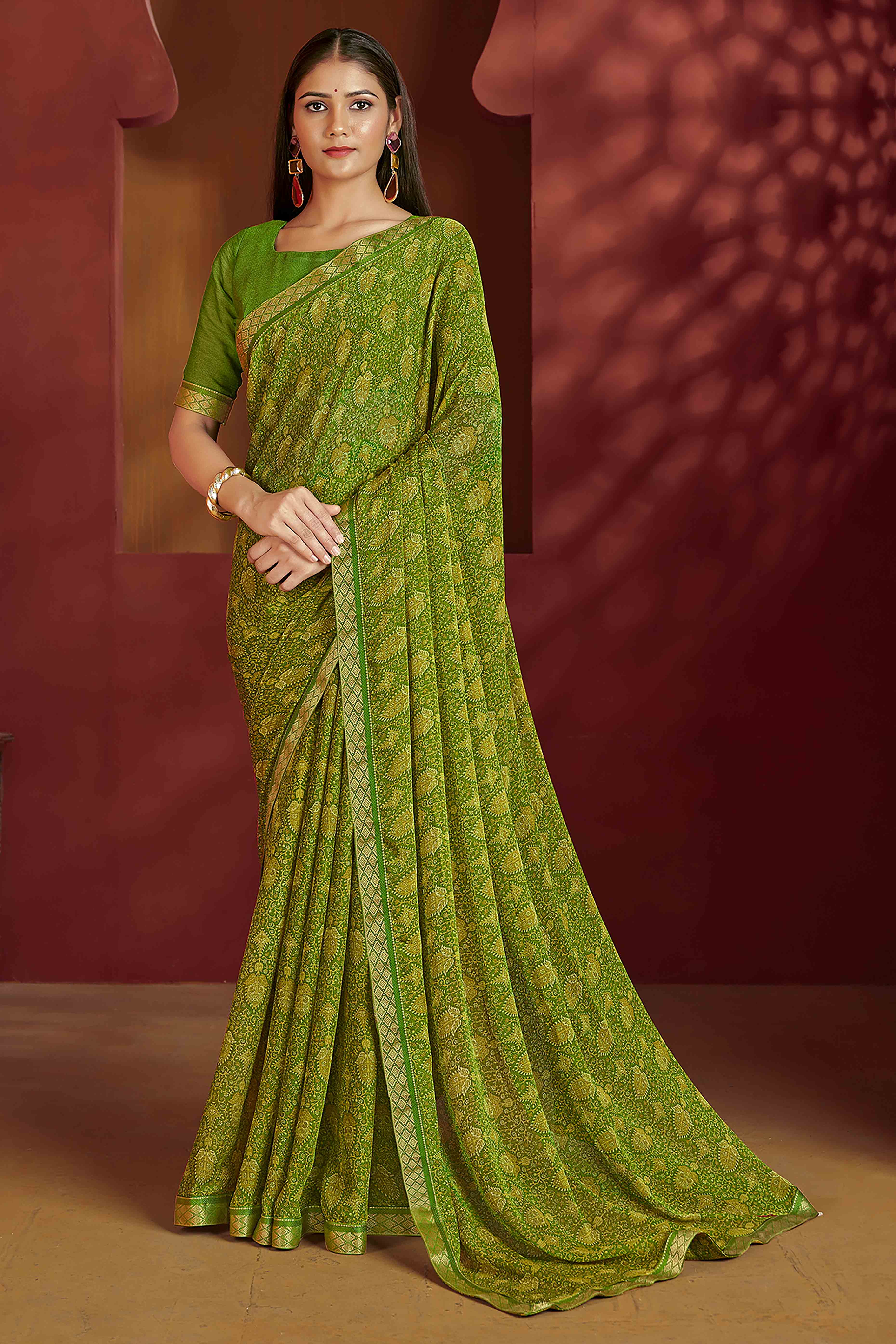 26Floral Printed Chiffon Saree in Green with Elegant Lace Work for Casual Occasions