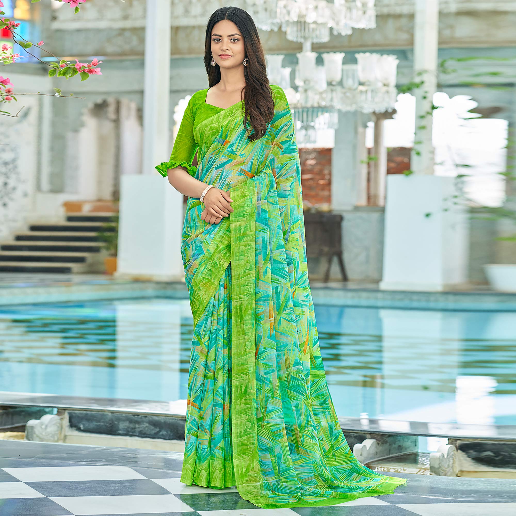 Green Geometric Printed Chiffon Saree