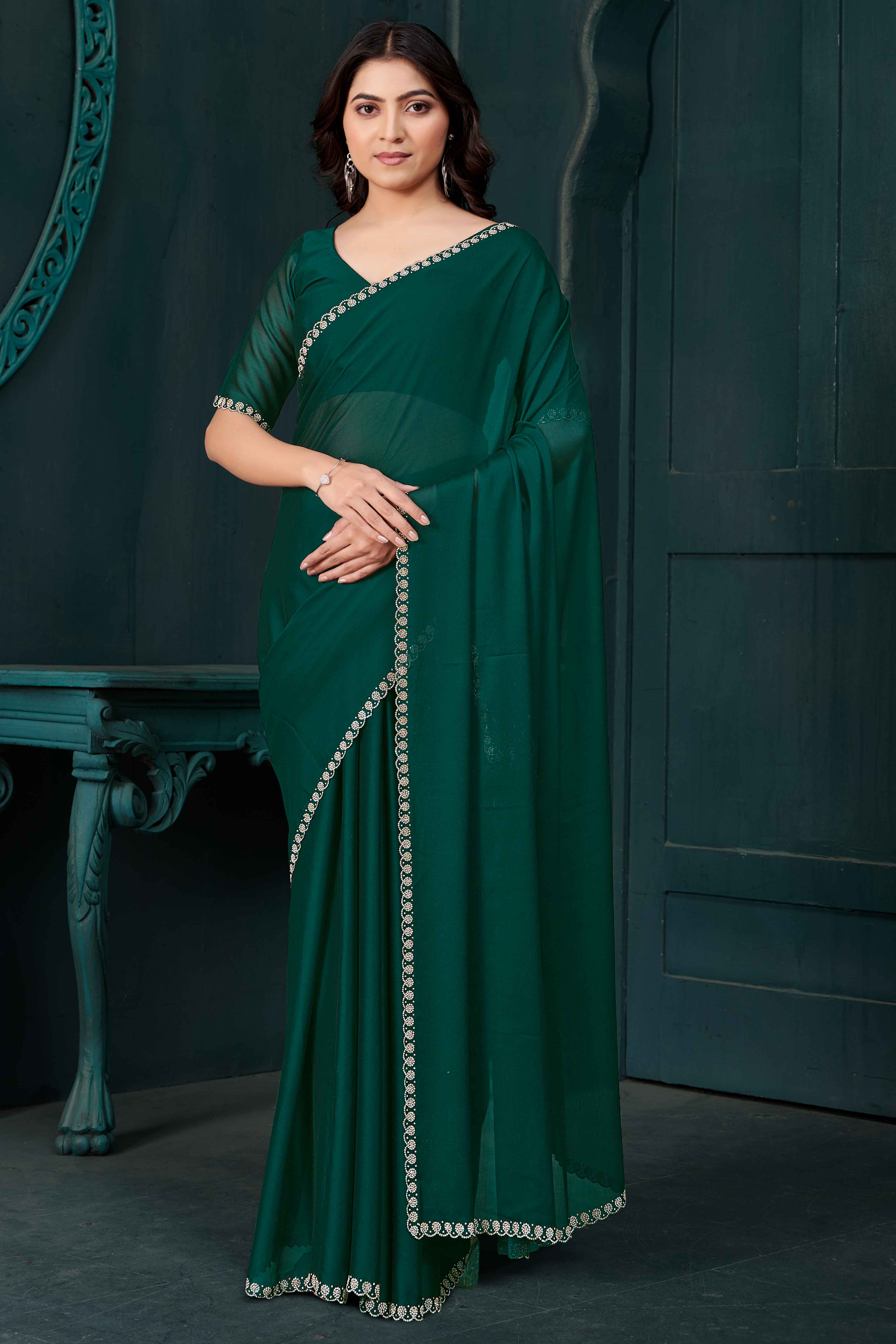 Green Crepe Silk Solid Saree with Elegant Zarkan Border Detailing