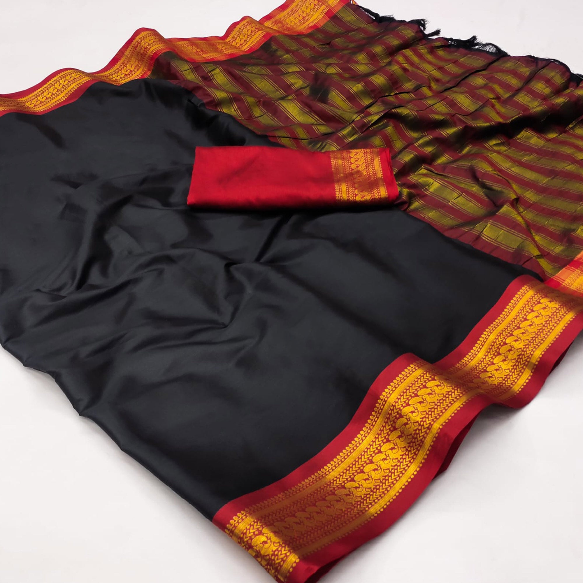 Black Solid Cotton Silk Saree With Jacquard Border