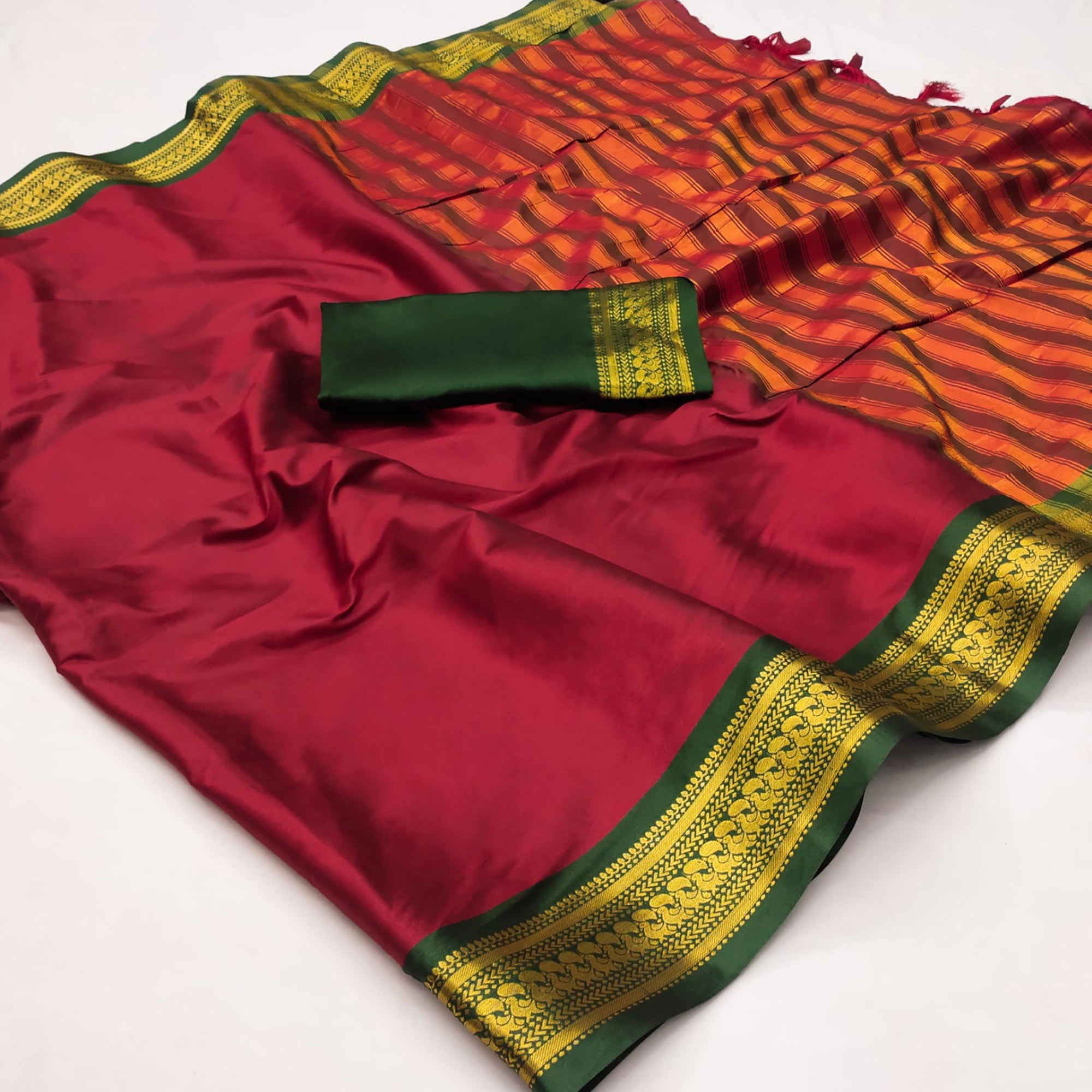 Red Solid Cotton Silk Saree With Jacquard Border