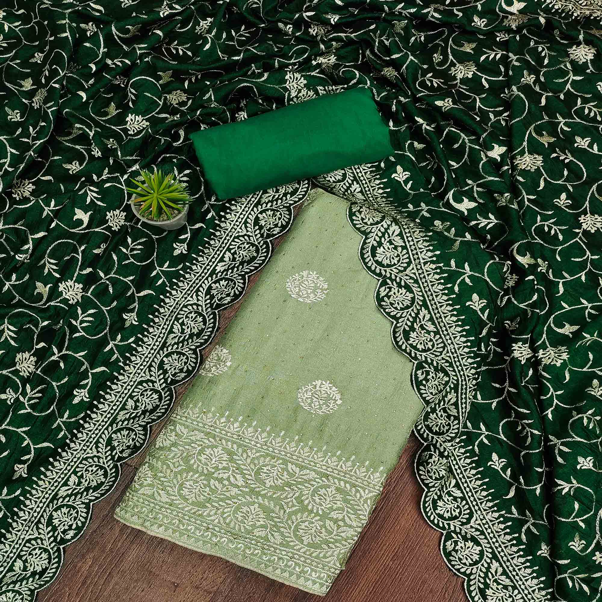 PDM-ANUSHKA-6175-GREEN