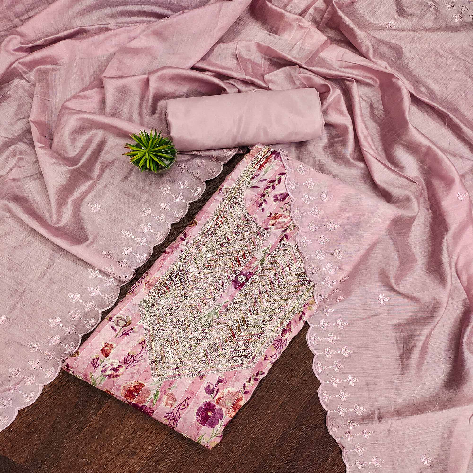 PDM-ANUSHKA-6179-PINK
