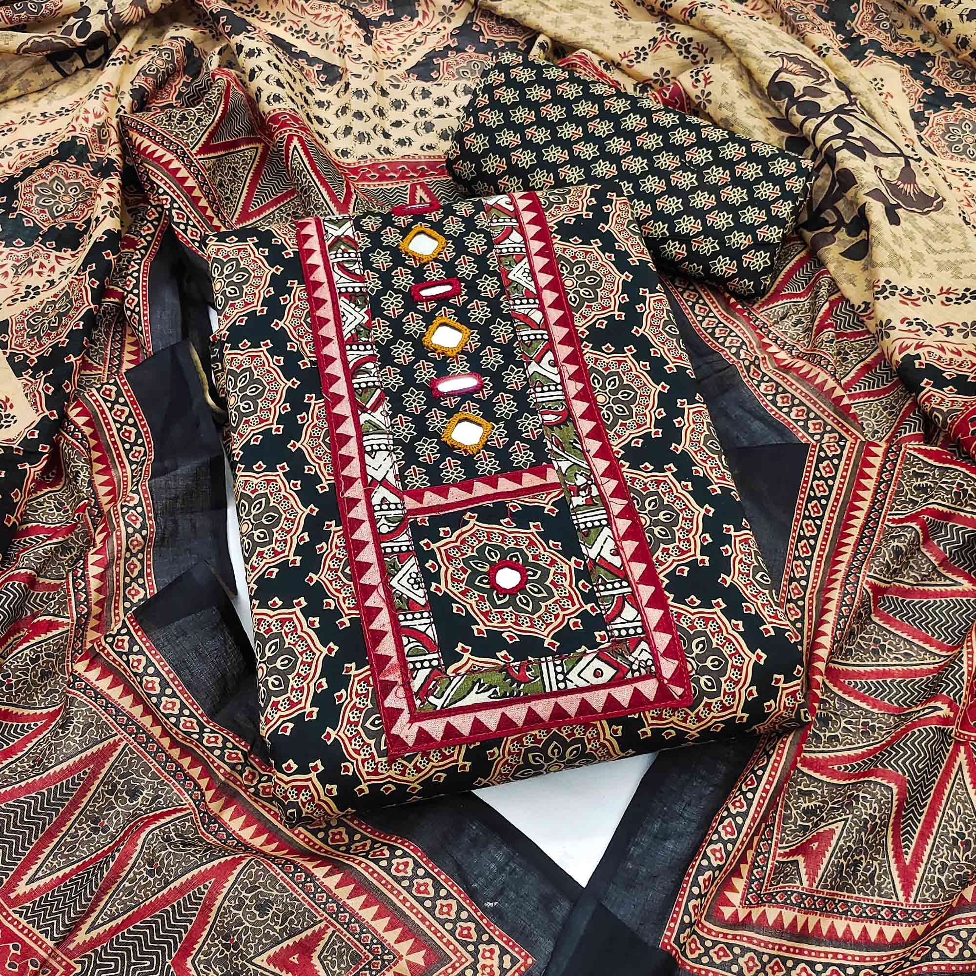 Ethnic Black Floral Printed Pure Cotton Dress Material Accented With Fine Neck Embroidery Work