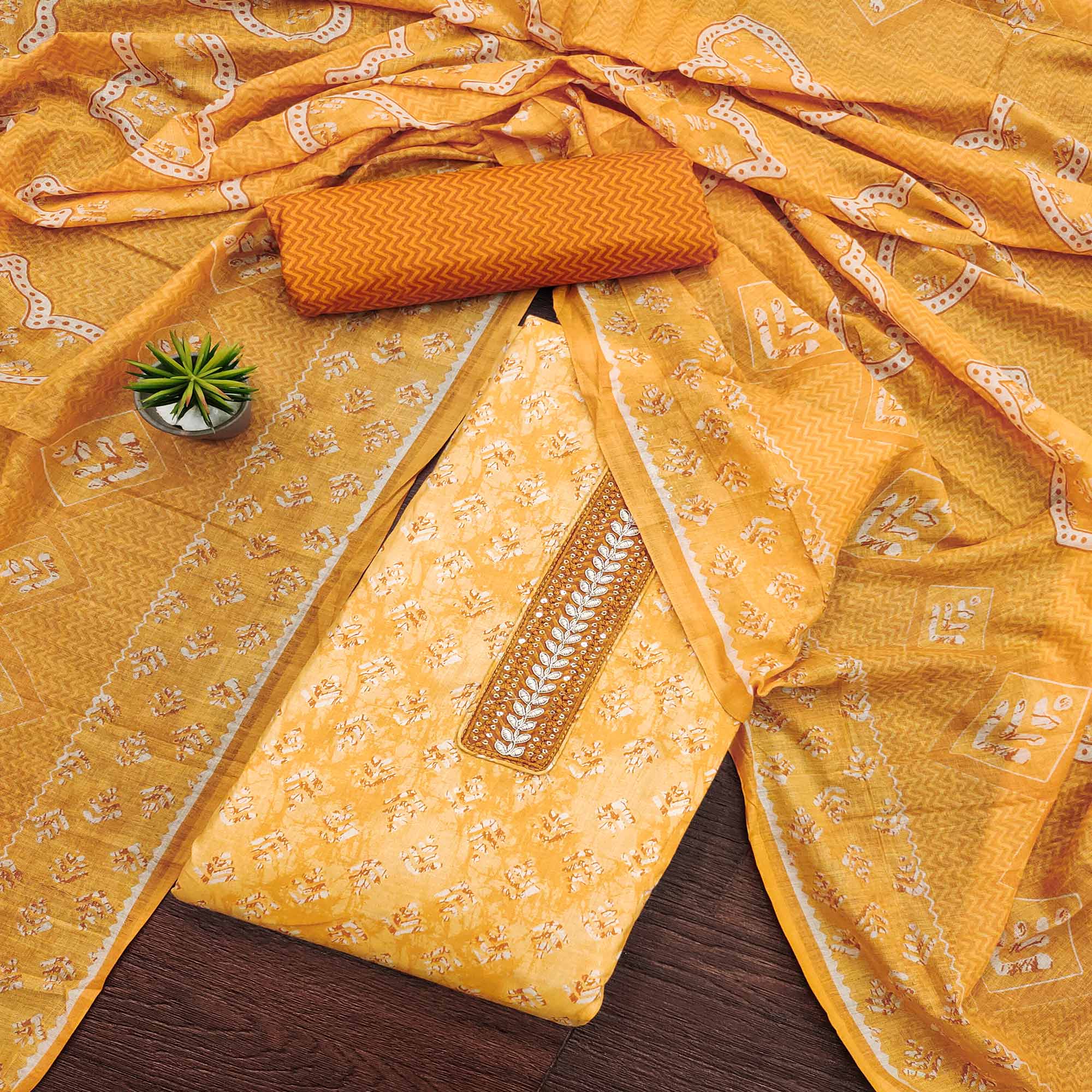 PDM-RAHEJA-6197-YELLOW